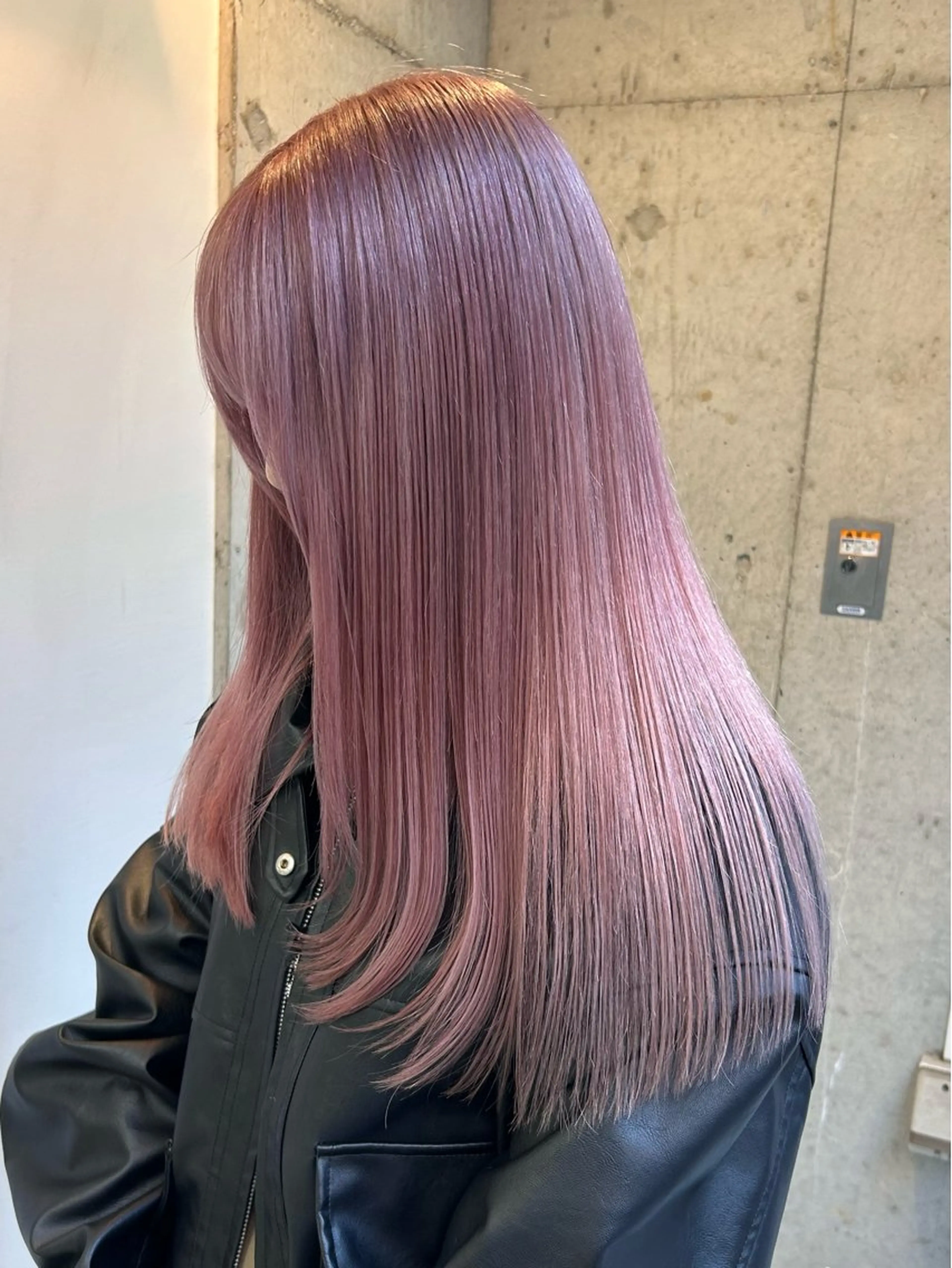 ロング カラー ヘアカラー トリートメント ヘアセット ベージュカラー🐑 レイヤー🤎塚原優芽のヘアスタイル
