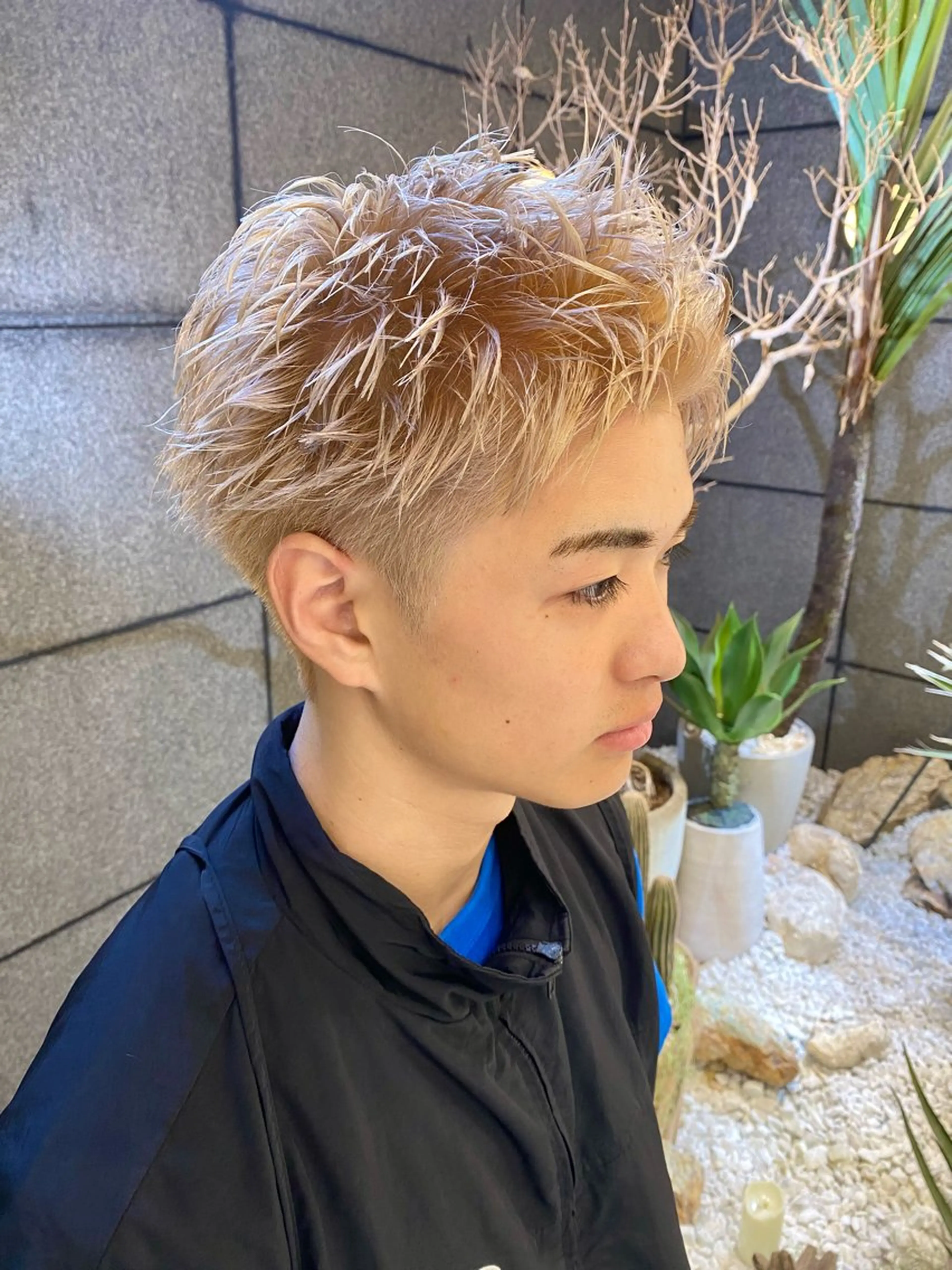 ショート カラー 酸スト/フェザー パーマ/三谷海斗のヘアスタイル