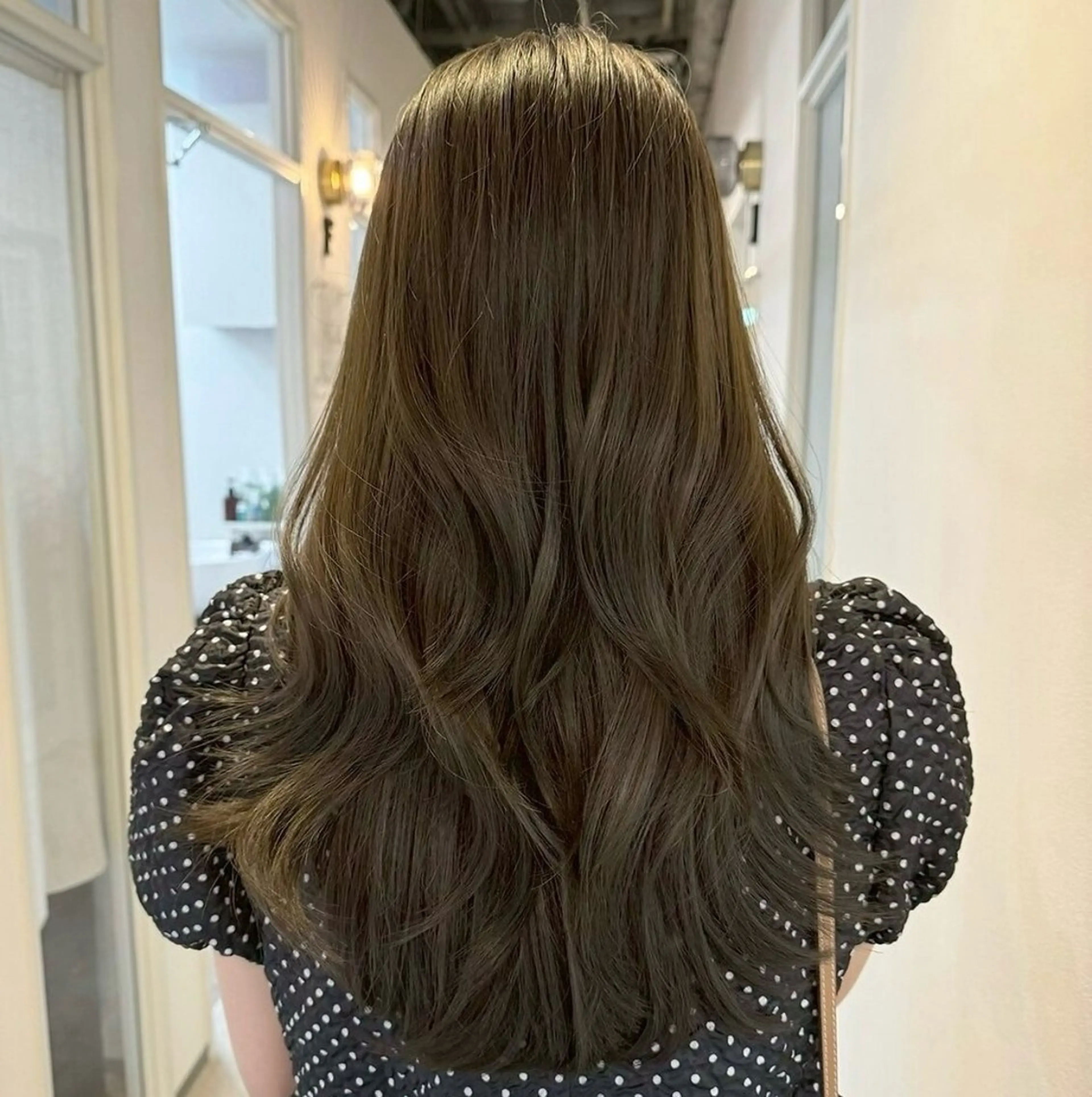 セミロング カラー カット ヘアカラー 【韓国風、透明感】 韓国風⭐️新海龍哉のヘアスタイル