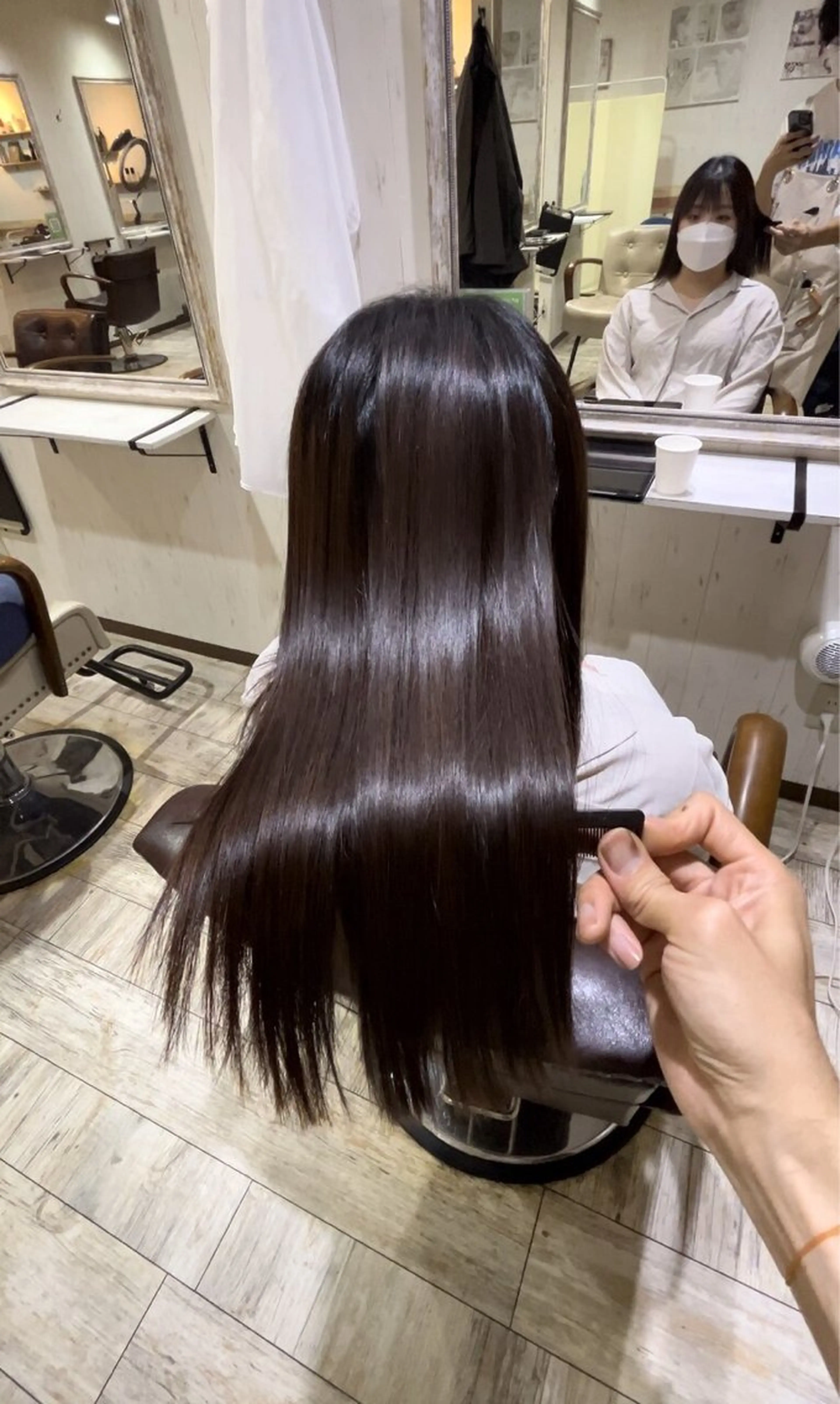 セミロング カラー ヘアカラー トリートメント 艶カラー/縮毛矯正 まなとのヘアスタイル