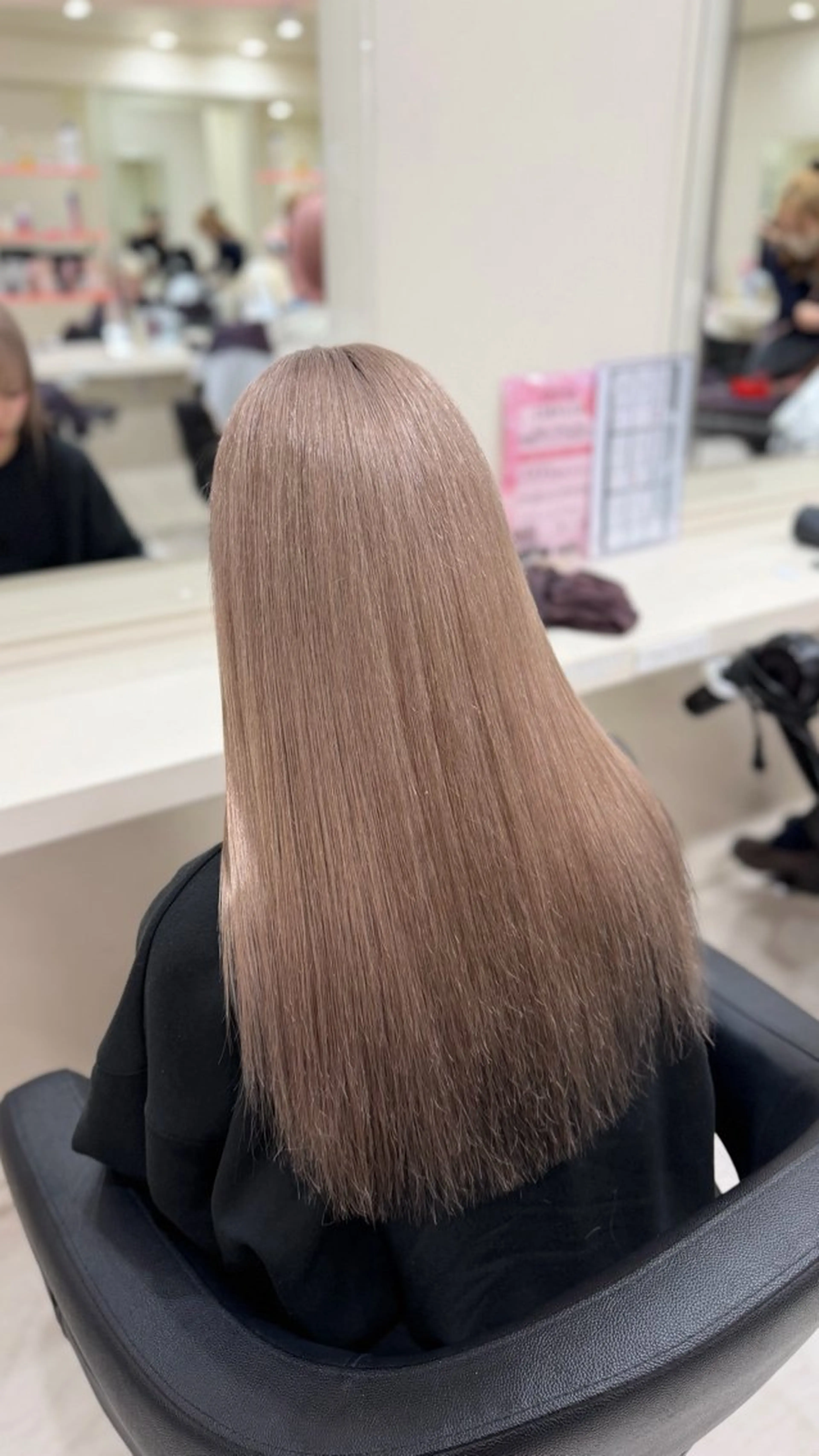 ロング ヘアカラー トリートメント ️🫧 AINE 🫧ハイトーンカラーのヘアスタイル