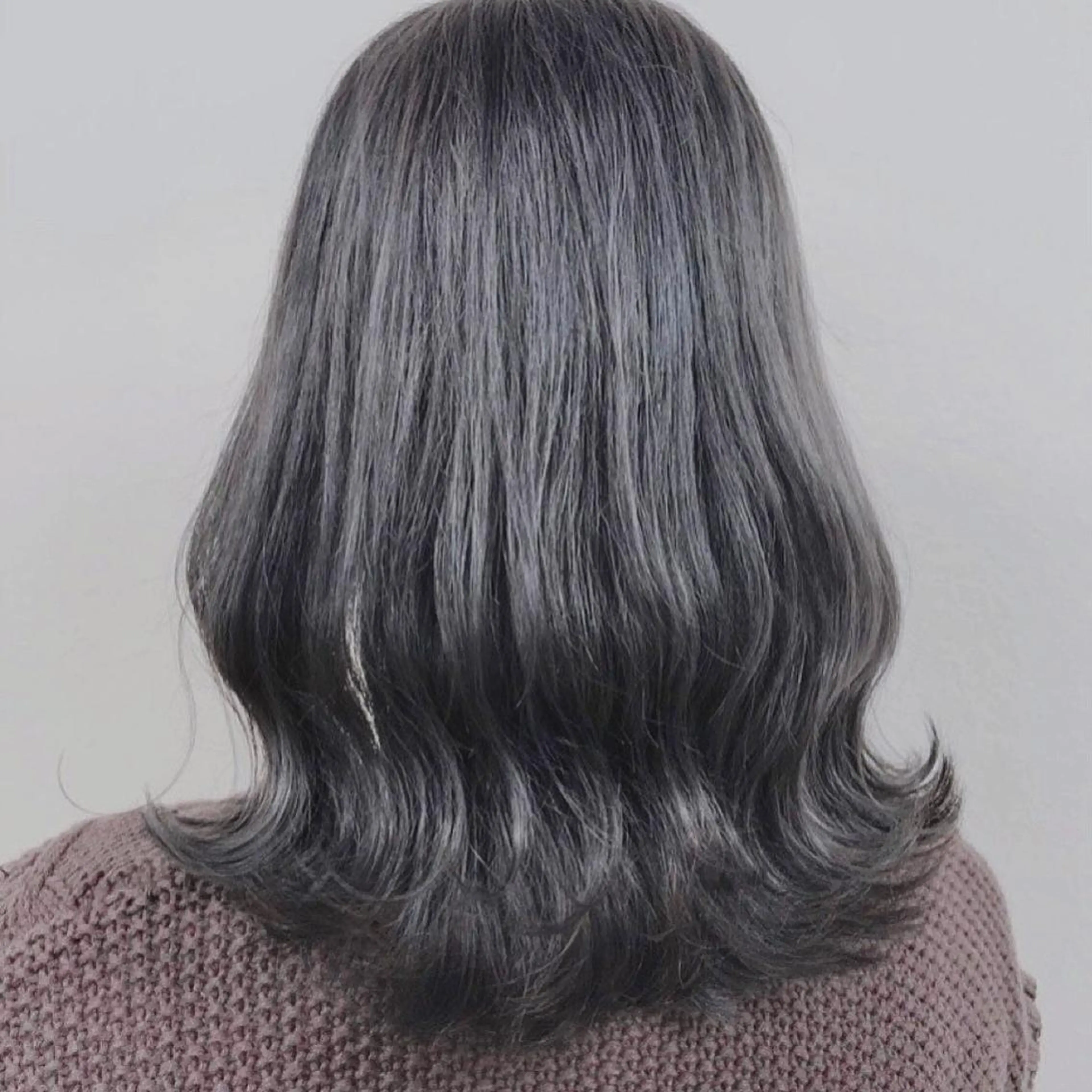 セミロング カラー 🫧渋谷美容師 たくみ🫧のヘアスタイル