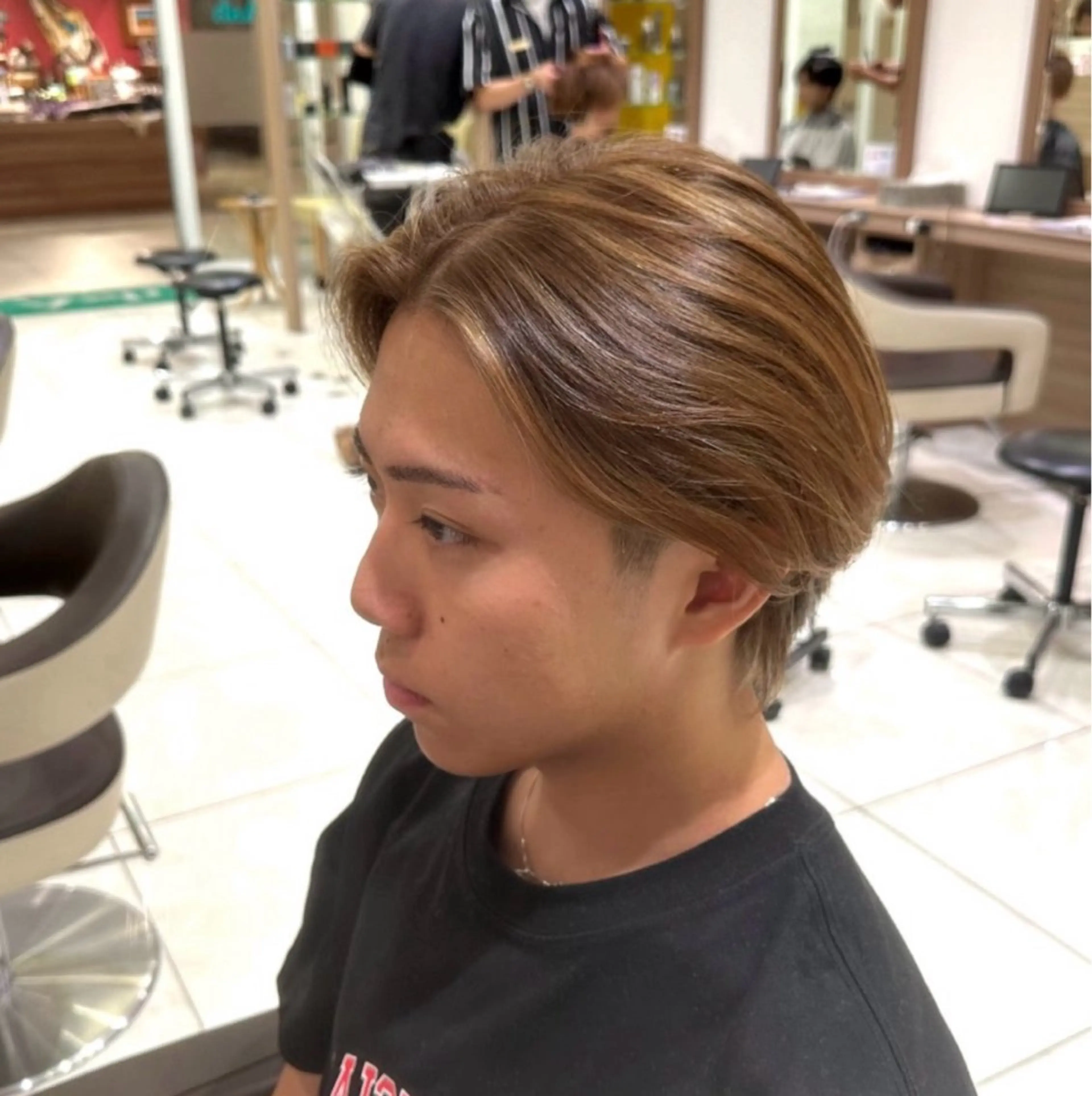 メンズ メンズハイライト ヘアカラー 玉村 愛李 【ash 津田沼店】のヘアスタイル