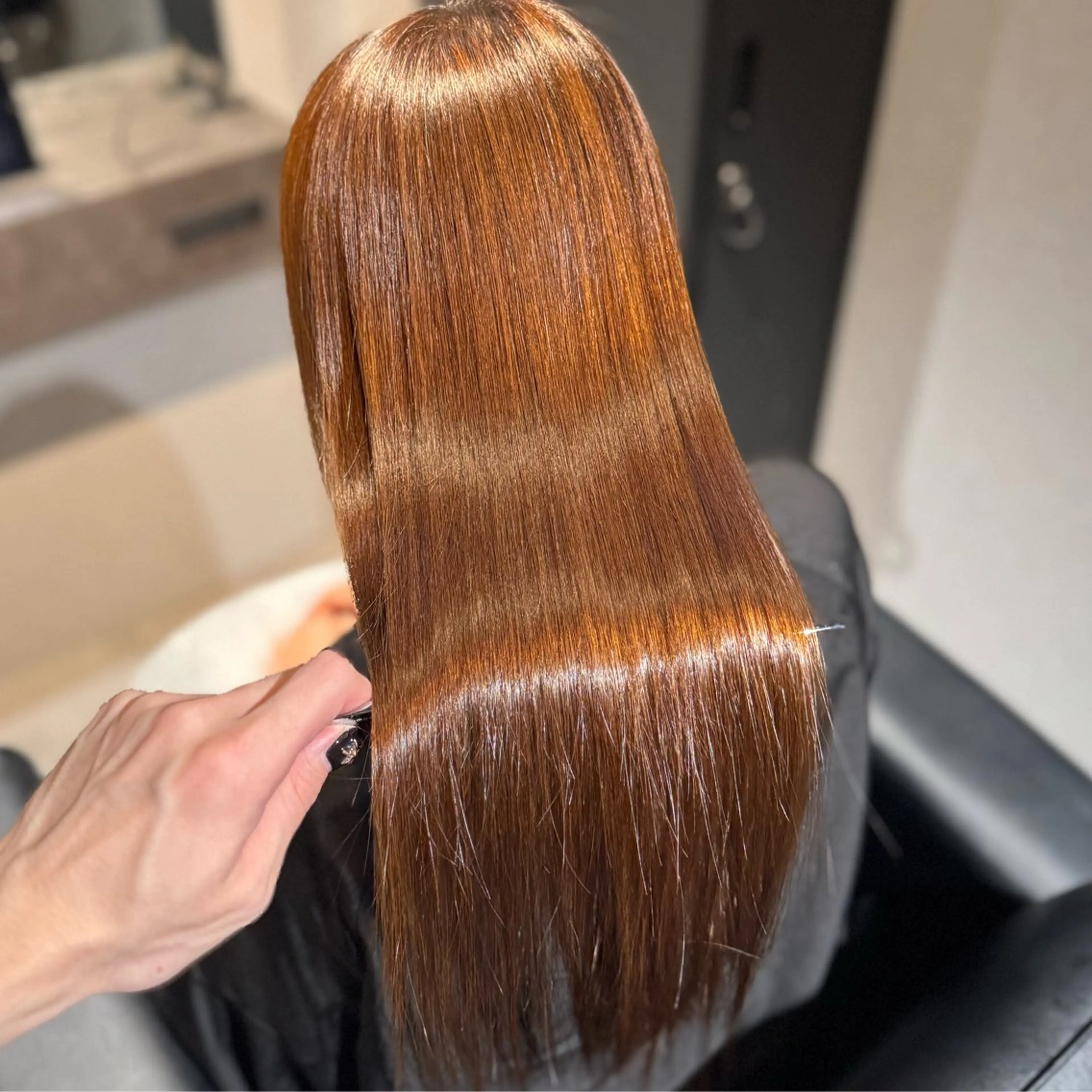 ロング パーマ 髪質改善 韓国風ヘア 縮毛矯正 トリートメント ヘアカラー トリートメント 髪質改善Ⅰ透明感 艶カラーⅠたつやのヘアスタイル