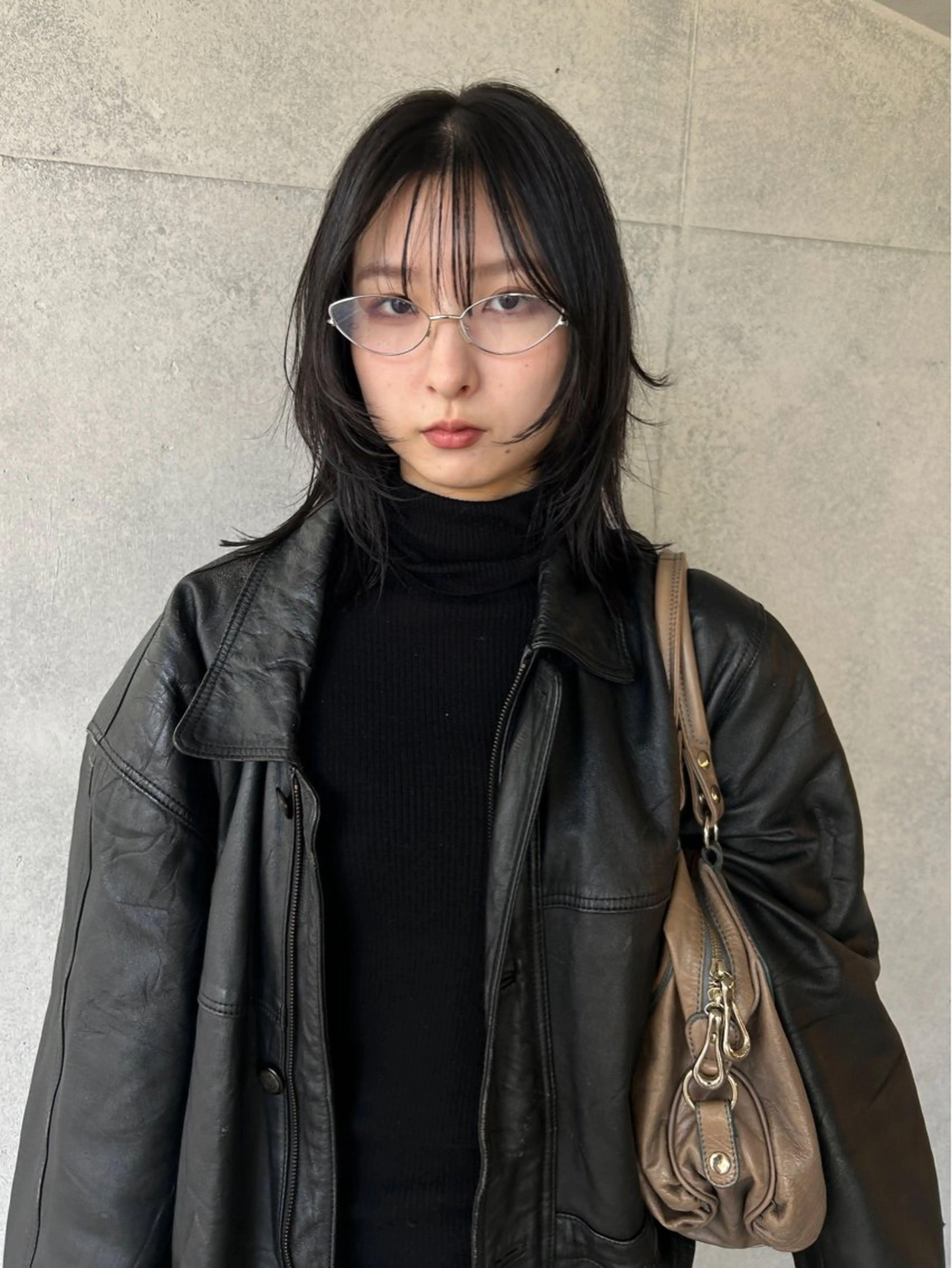 ミディアム ハッシュカット カット niina suzukiのヘアスタイル