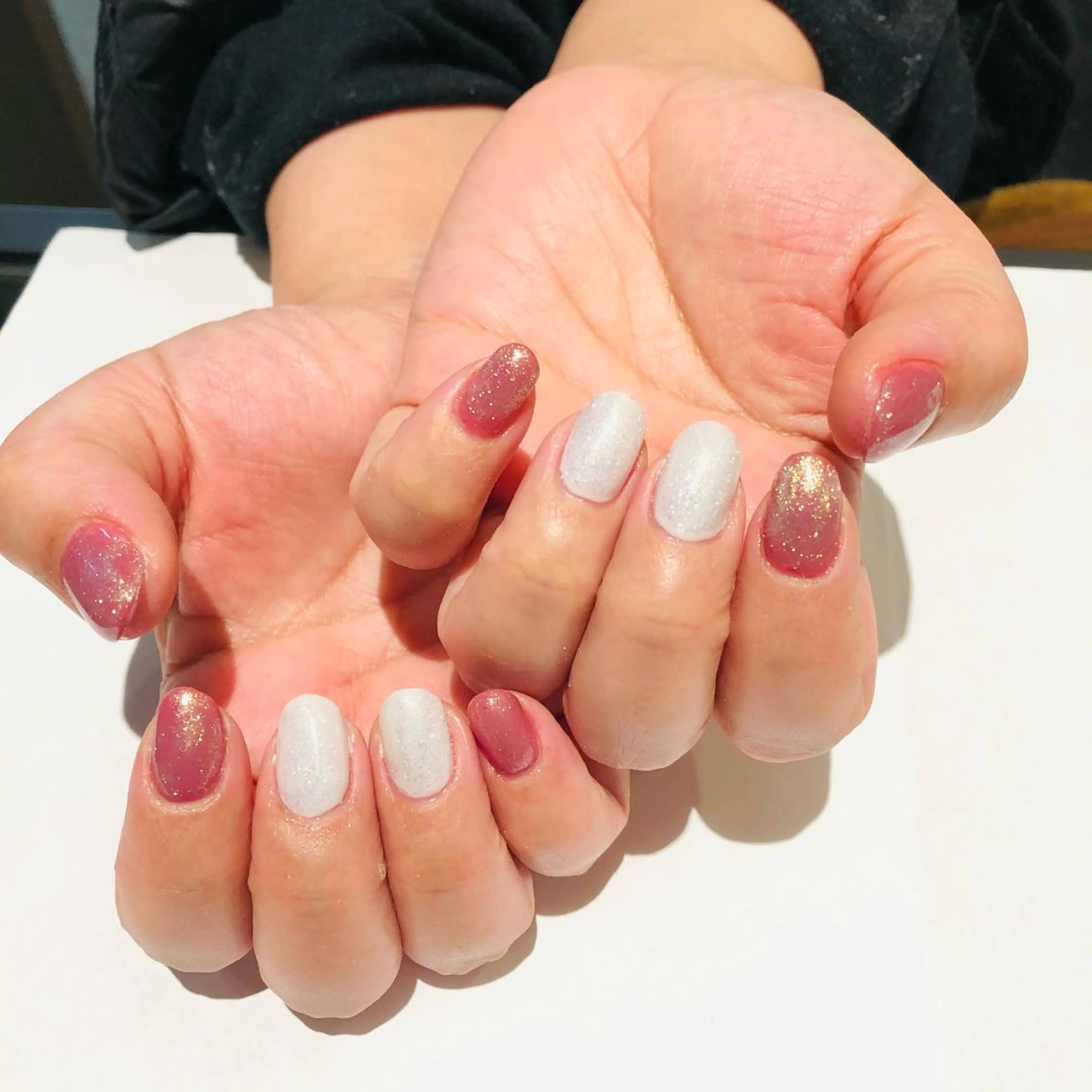 ネイル キラキラネイル 大阪福島韓国束感まつ げ Sayaka🤍のマツエク・マツパデザイン