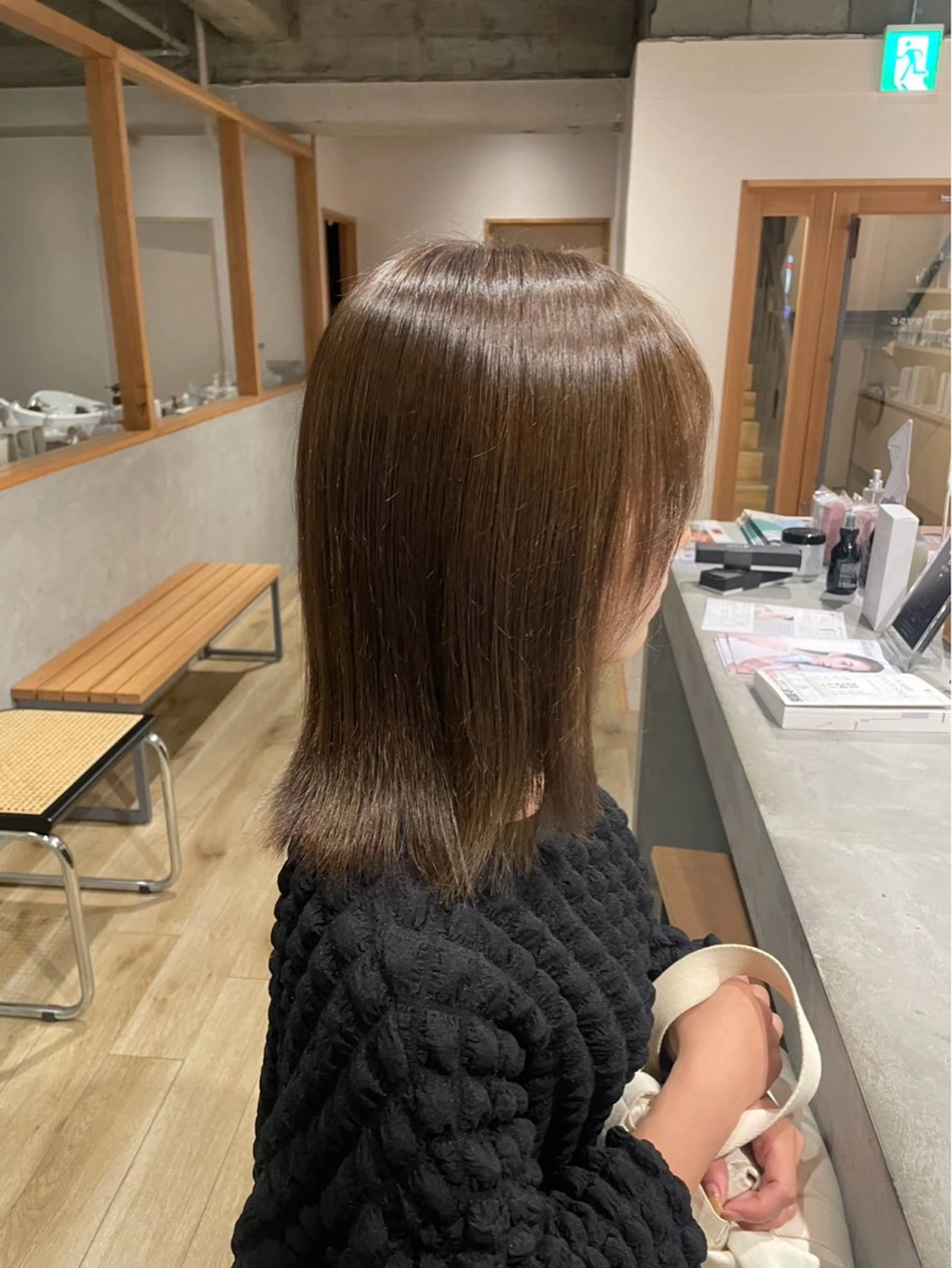 ミディアム カラー ヘアカラー トリートメント aina ⠀ ⠀ ⠀のヘアスタイル