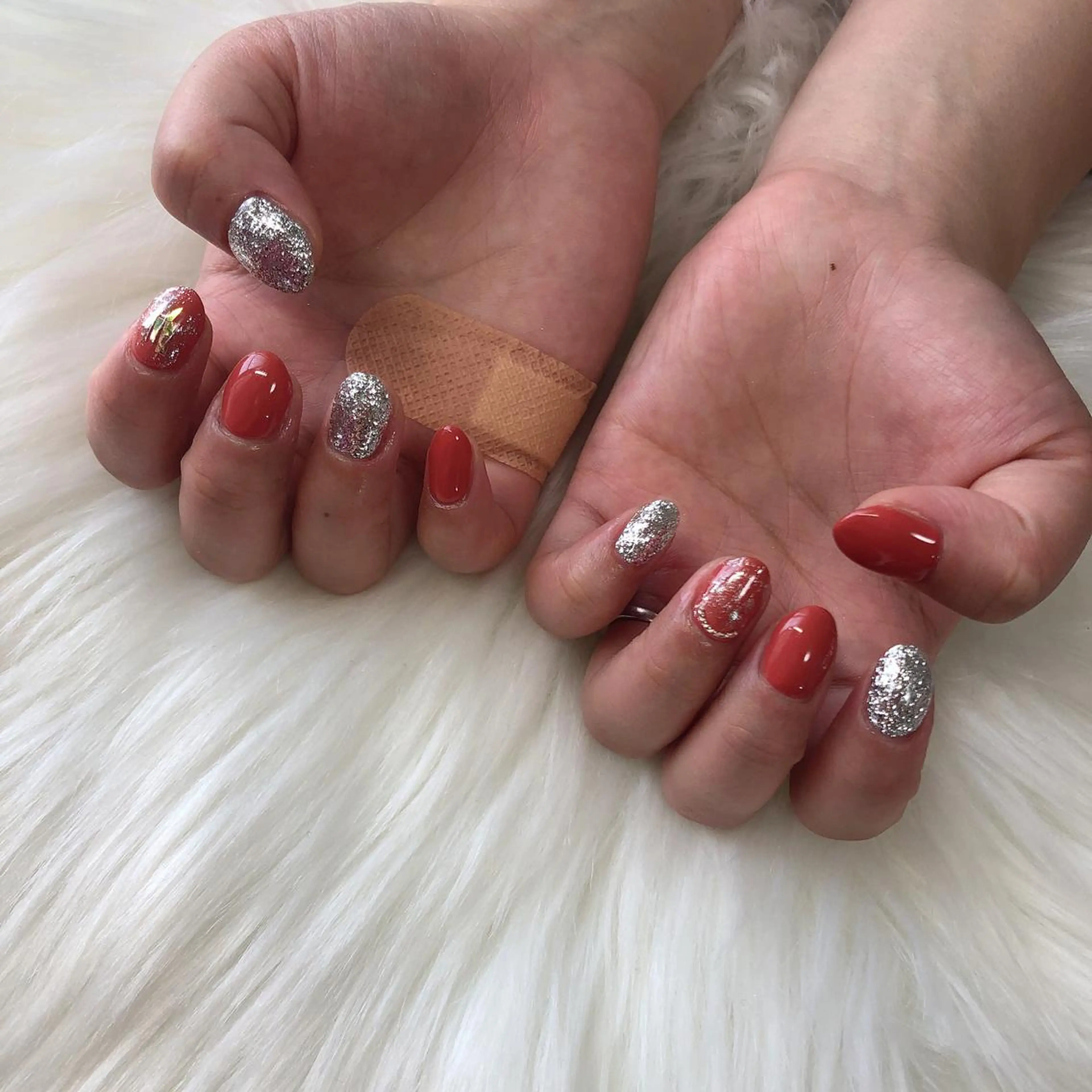 ネイル ハンドネイル 西岡 杏のネイルデザイン