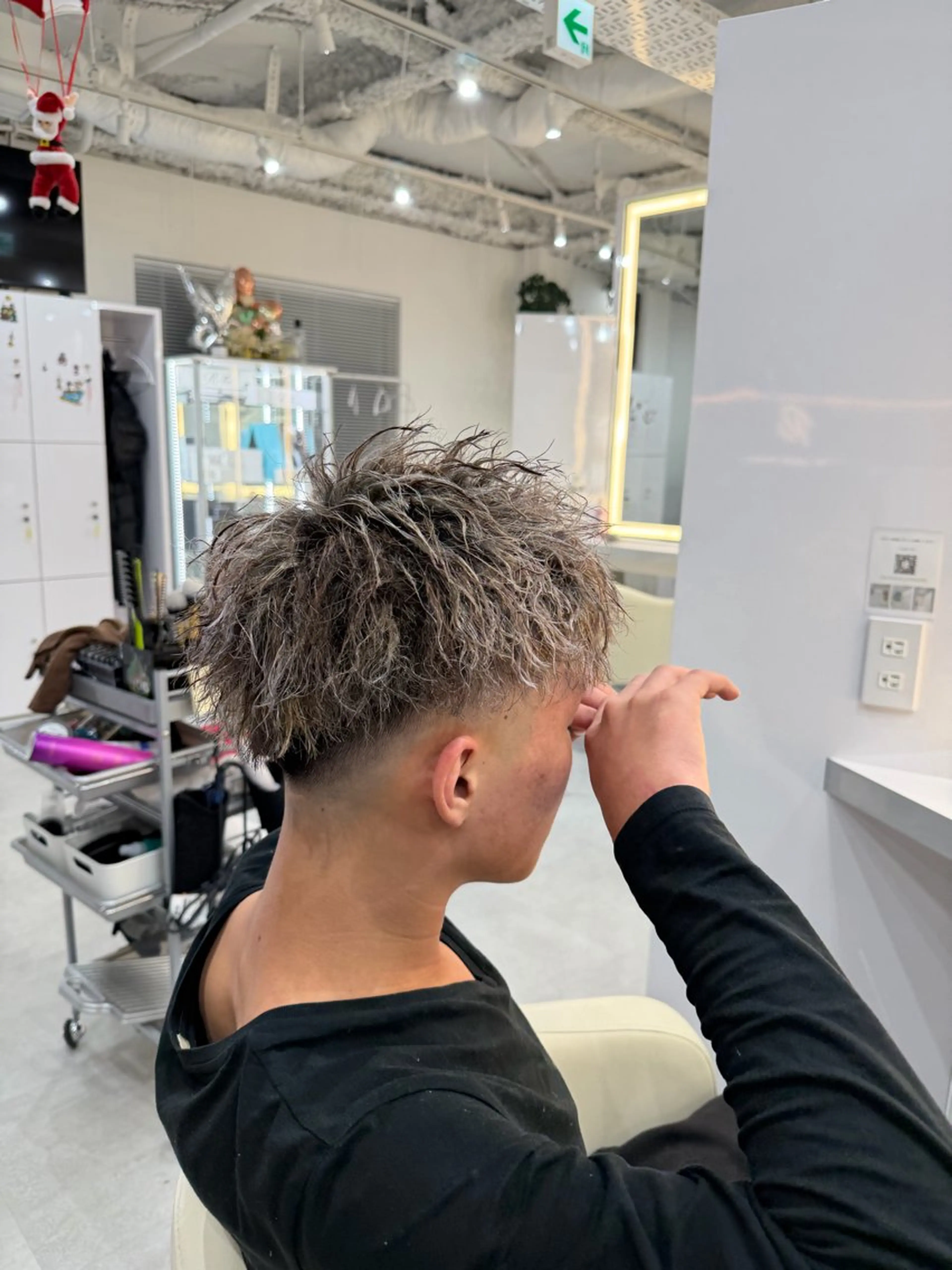 ショート カラー パーマ メンズ KAITO メンズ特化美容師のヘアスタイル