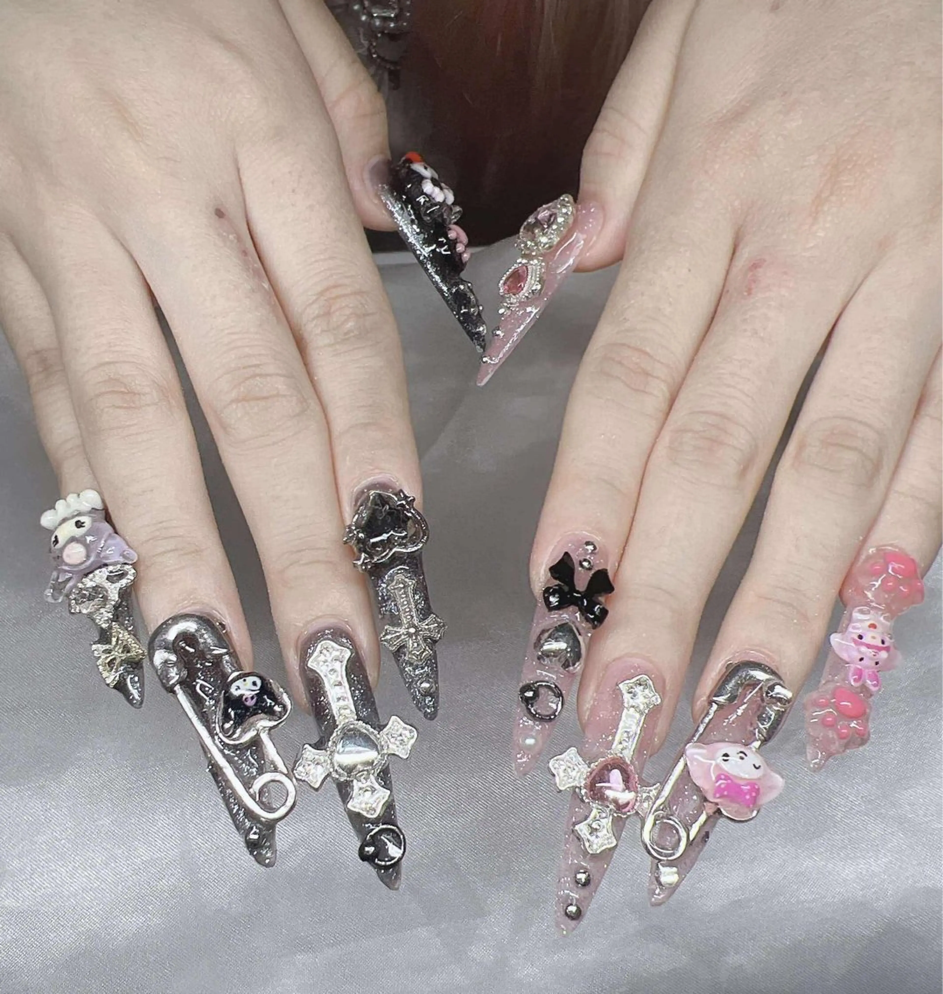 ネイル ハンドネイル Lee Nailsのネイルデザイン