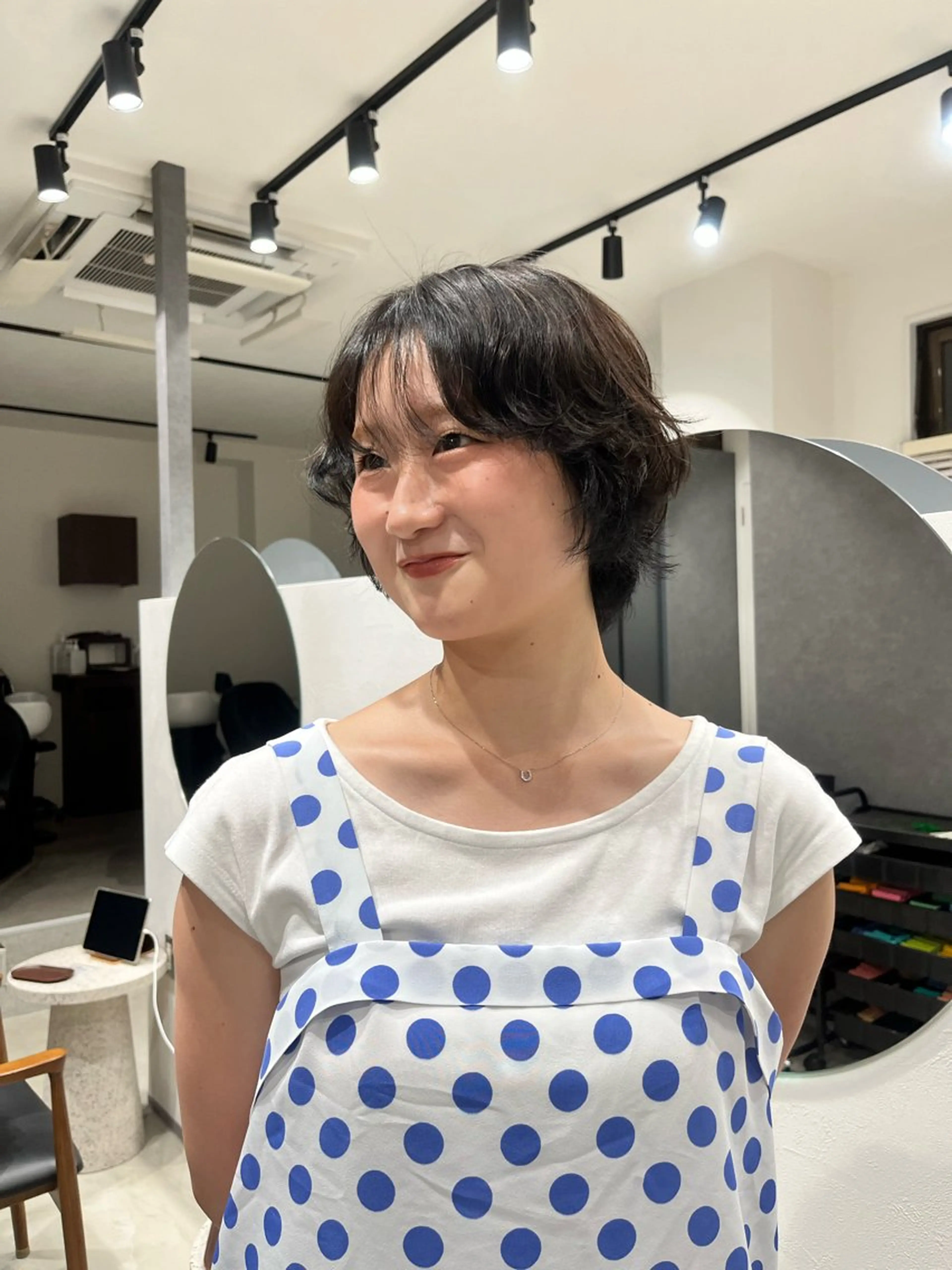 ショート カラー パーマ 原口 桃歌のヘアスタイル