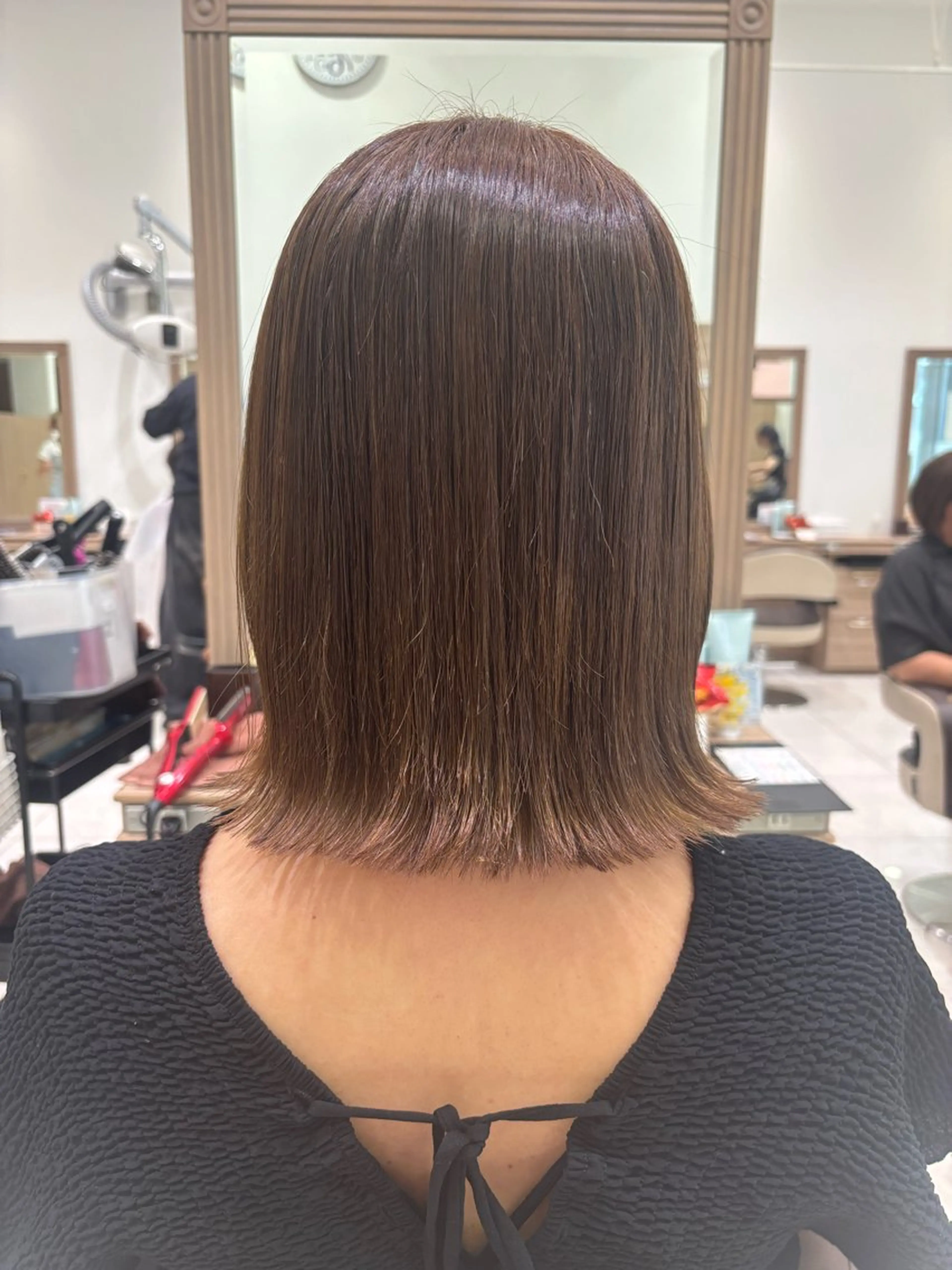 ミディアム カット ヘアカラー 鈴木かのん/縮毛矯正 /ミニモ限定クーポンのヘアスタイル