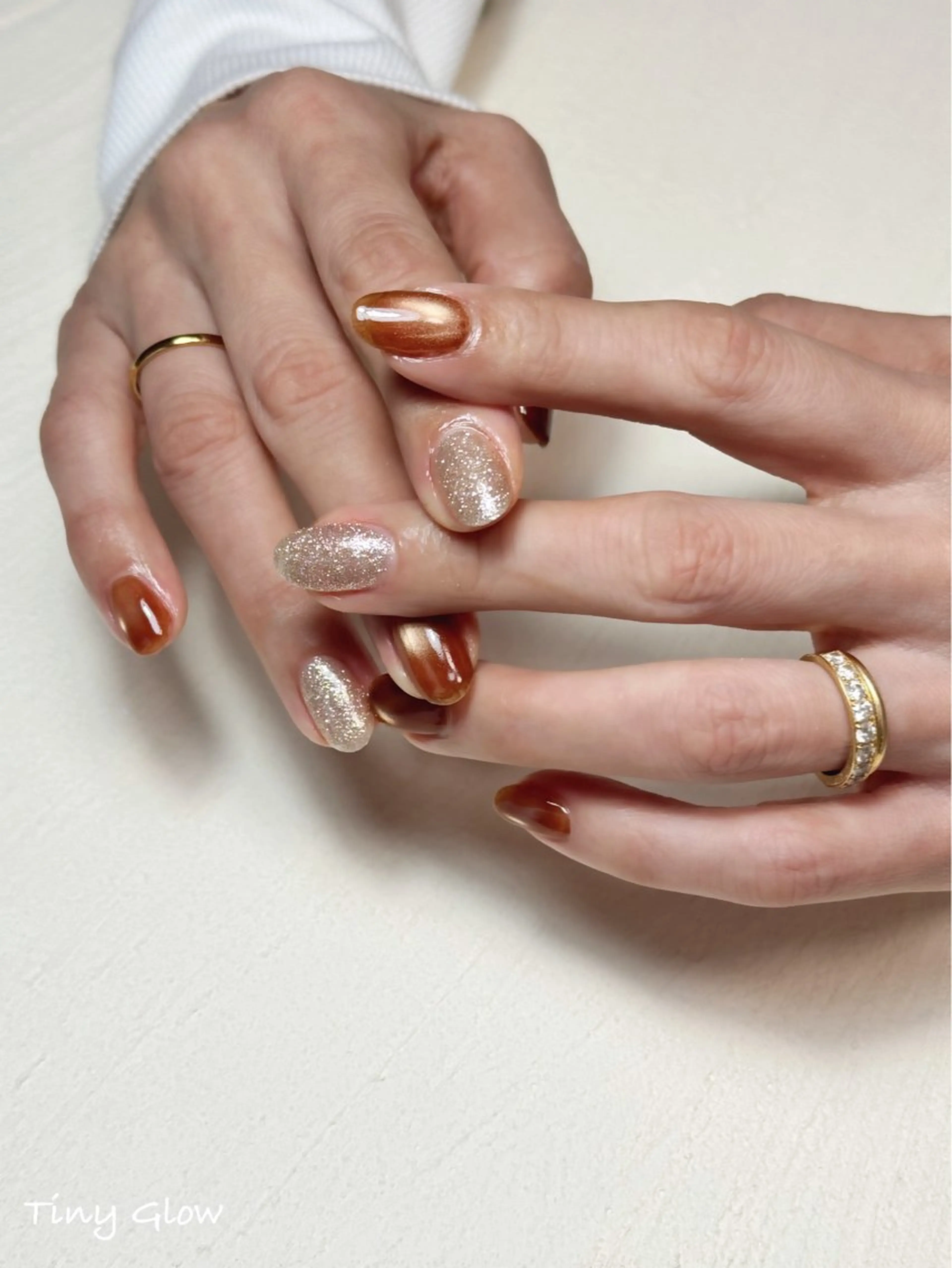 ネイル ハンドネイル Tiny Glowのネイルデザイン