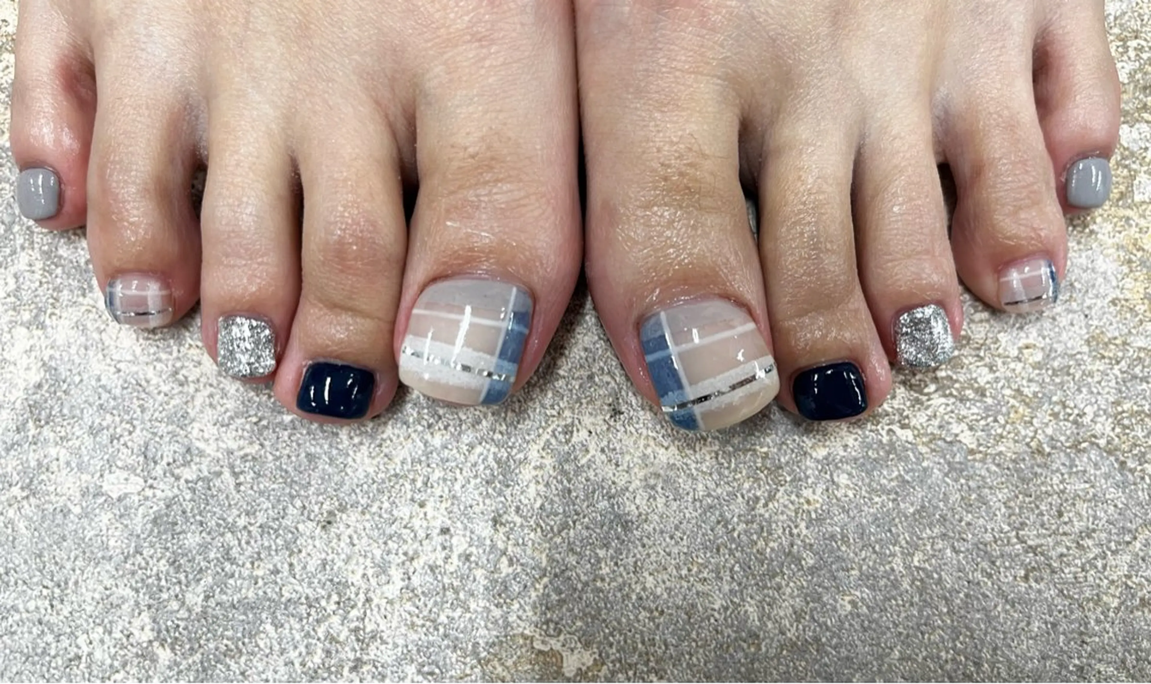 ネイル フットネイル Basic町田本店 Suzunaのネイルデザイン
