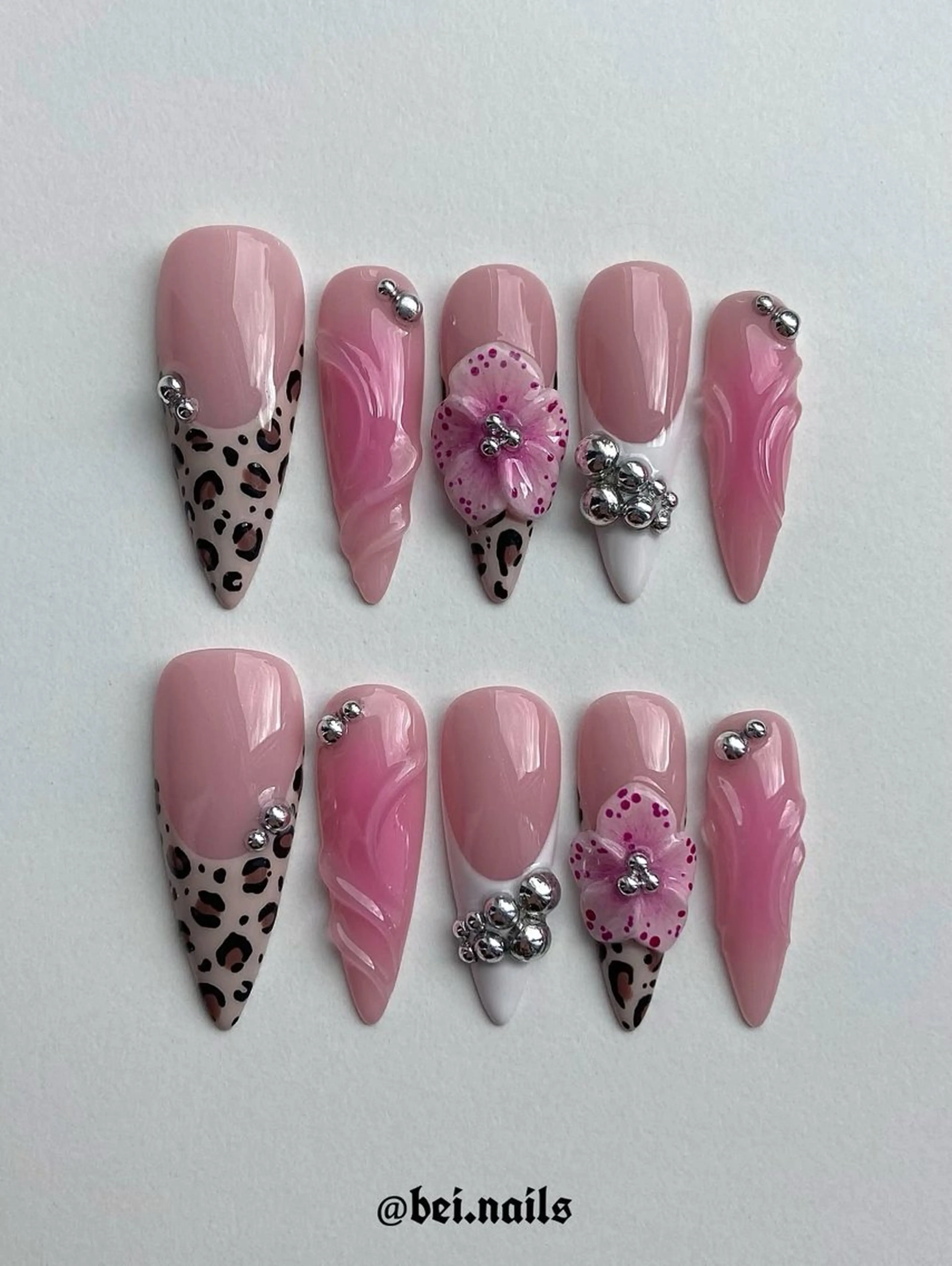 ネイル ハンドネイル ハンドケア Nova Nail Nambaのネイルデザイン