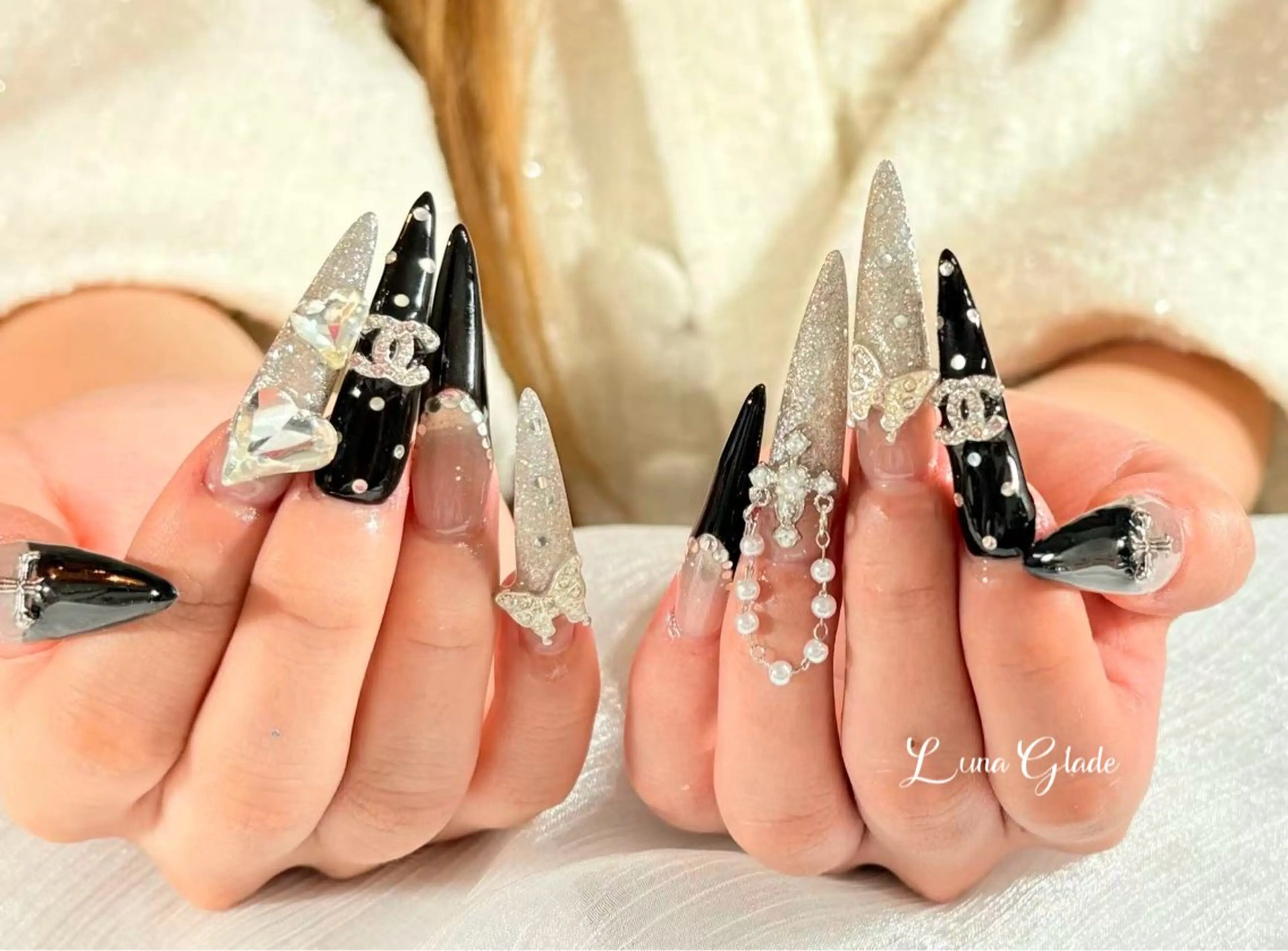 ネイル ハンドネイル Luna Gladeのネイルデザイン