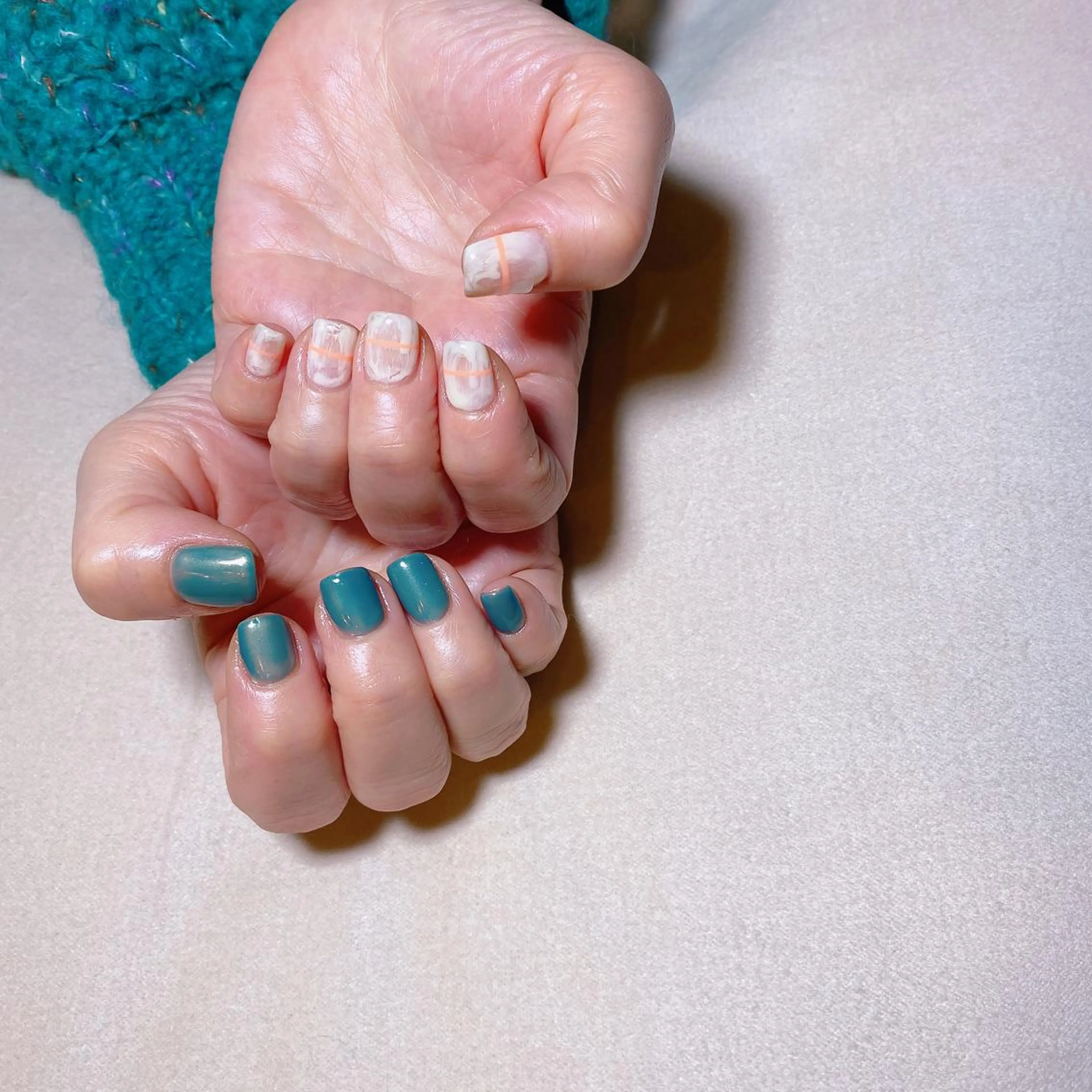 ネイル 大理石ネイル(マーブル) ミラーネイル Nail Room Bellisのネイルデザイン