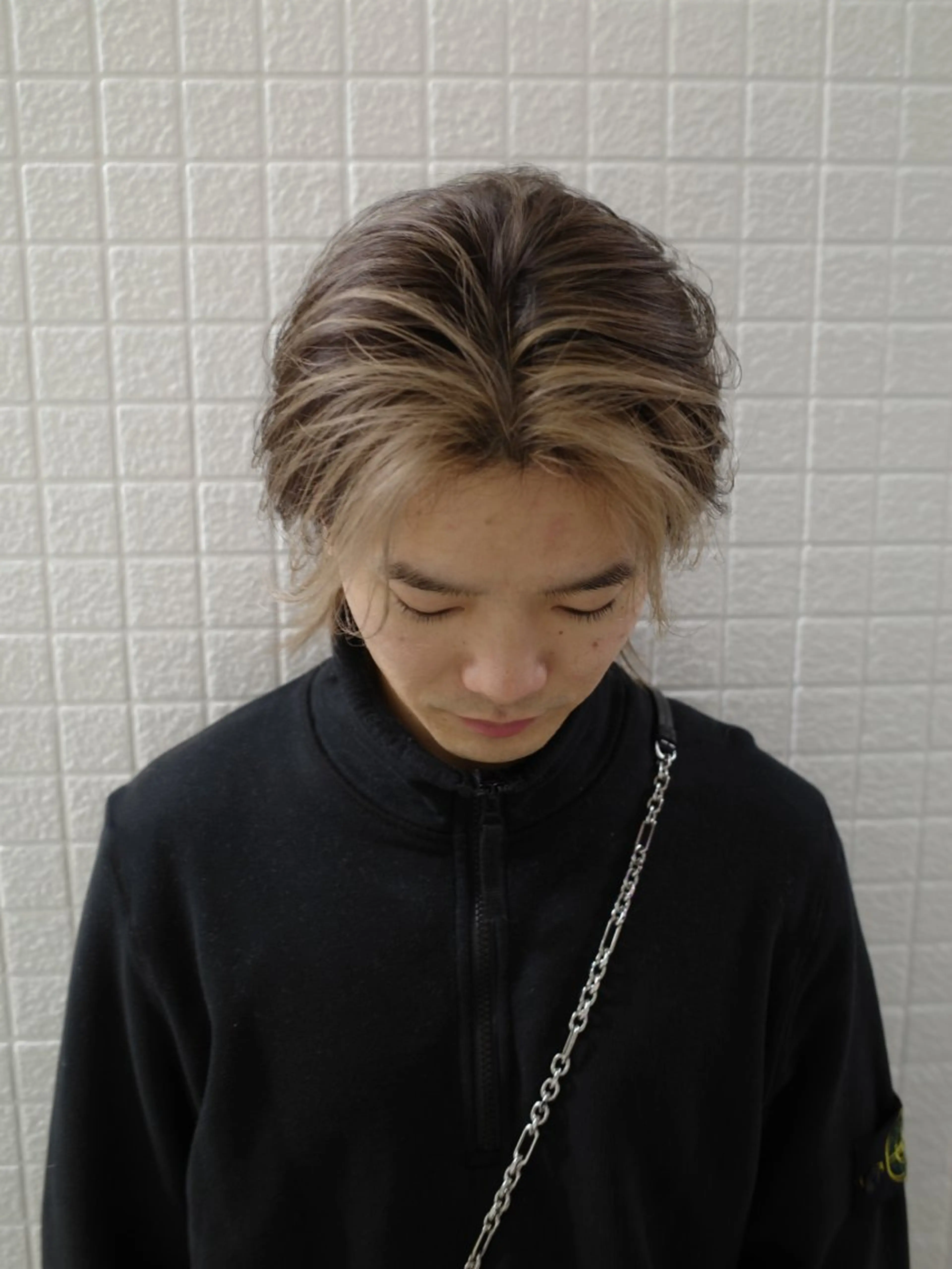 カラー メンズ メンズハイライト ミストバング  フェイスフレーミング ハイライトカラー カット ヘアカラー トリートメント ✨メンズスタイル✨ Daiのヘアスタイル