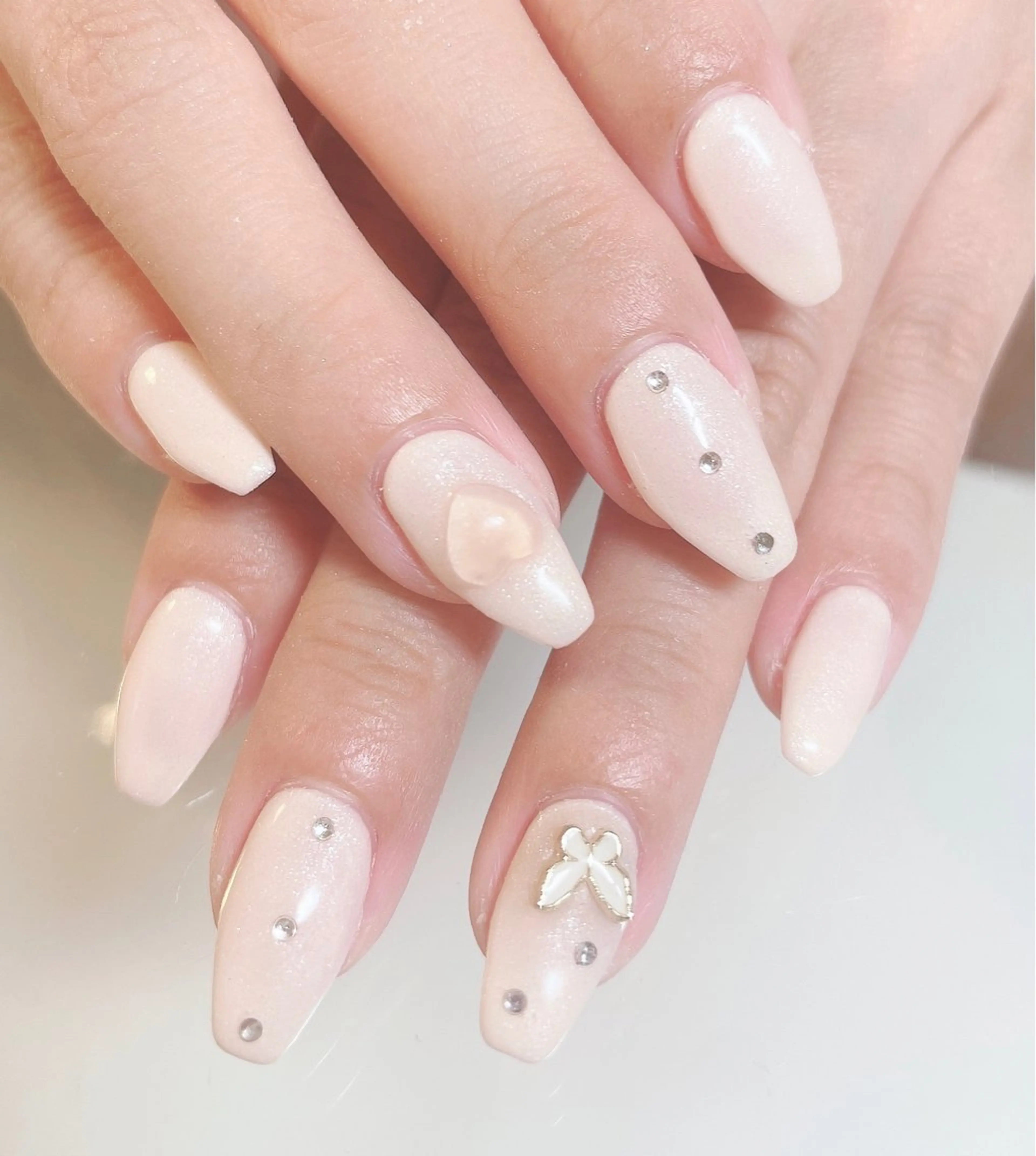 ネイル ハンドネイル Nail room Lunaのネイルデザイン