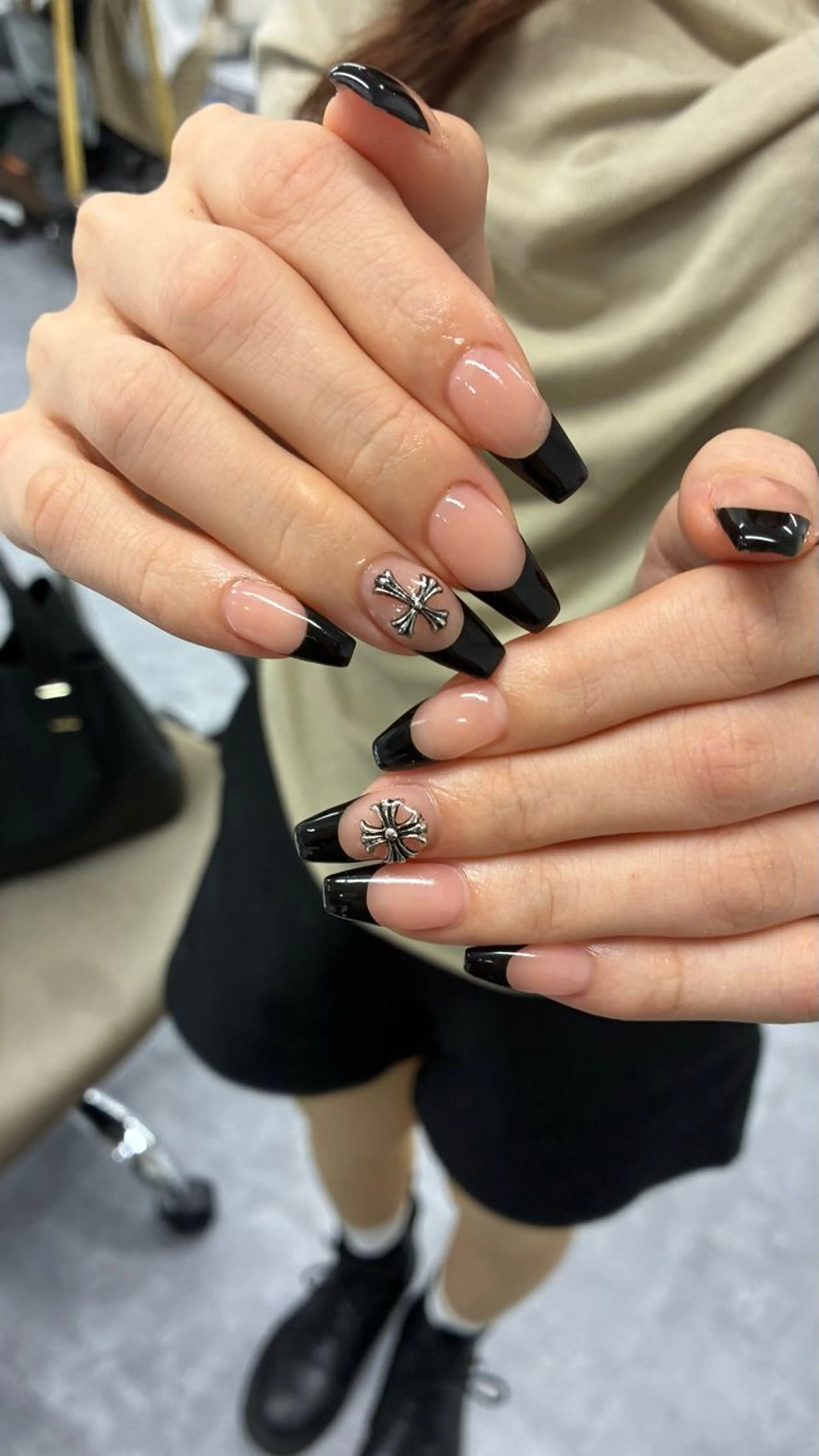 ネイル フレンチネイル キラキラネイル オフィスネイル ワンカラーネイル リボン ハンドネイル Risa 梅田/南森町ネイルのネイルデザイン