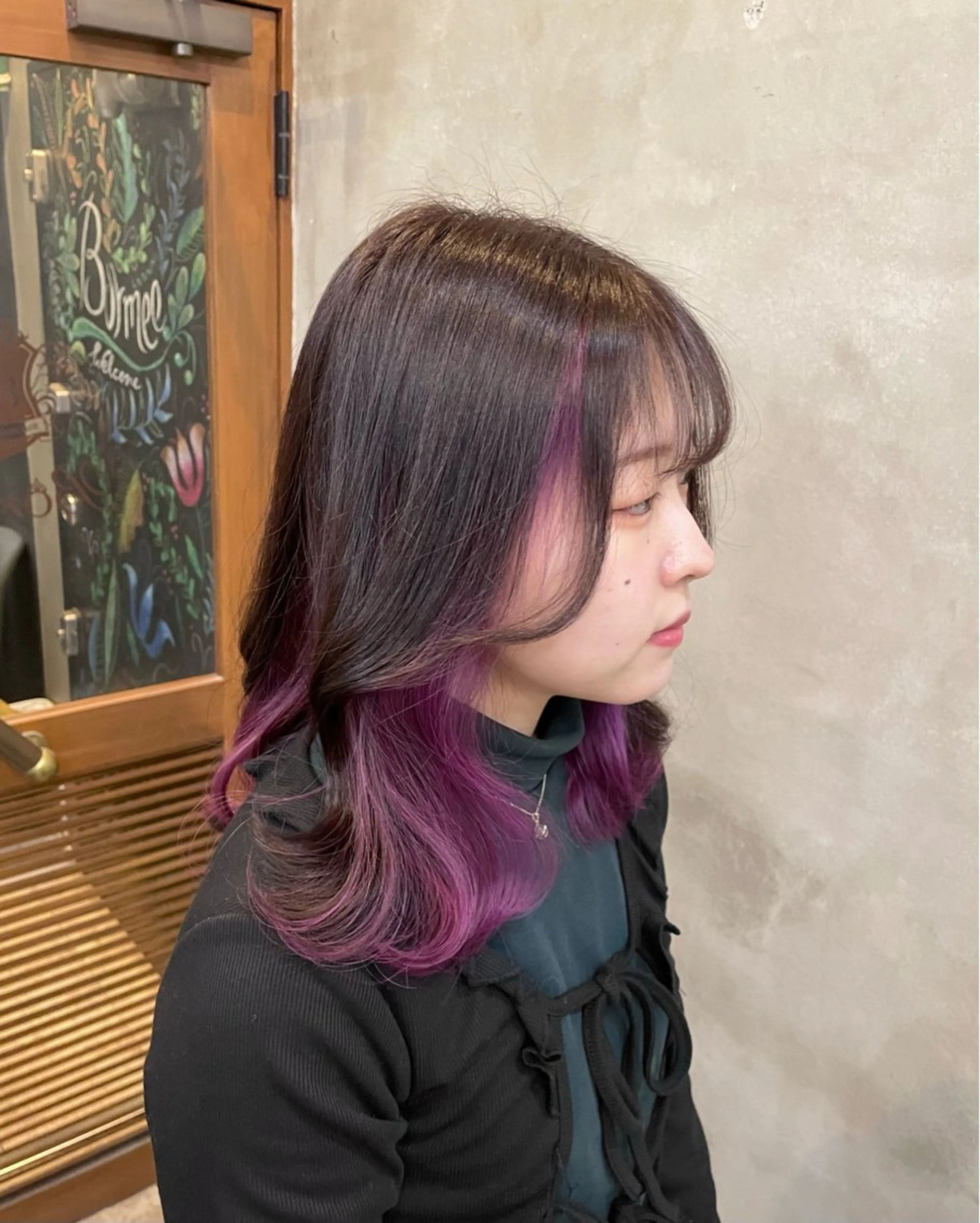 セミロング ヘアカラー トリートメント 【ピンク/韓国ヘア/ ヘアセット】亜海のヘアスタイル