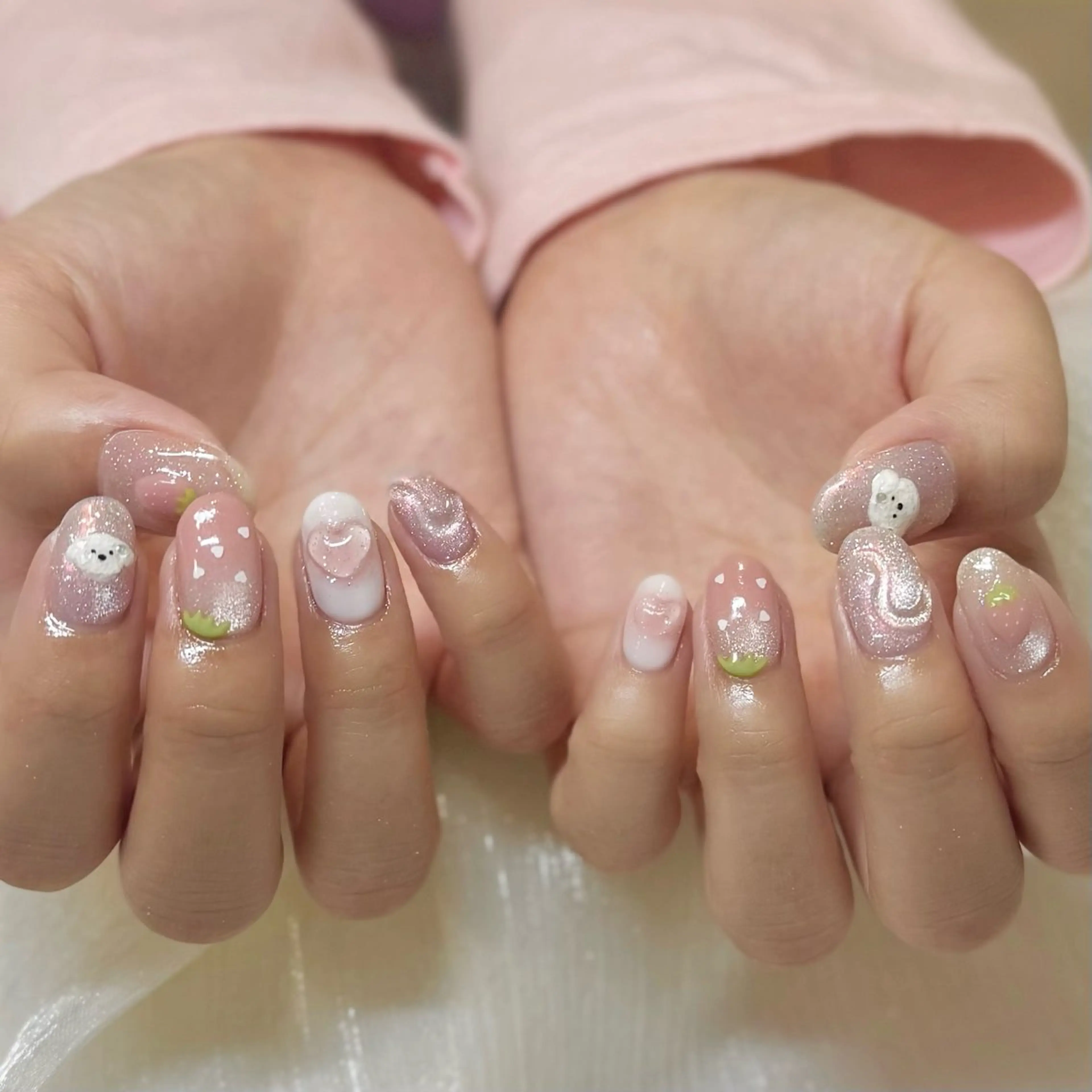 ネイル ハンドネイル 新井 ひなののネイルデザイン