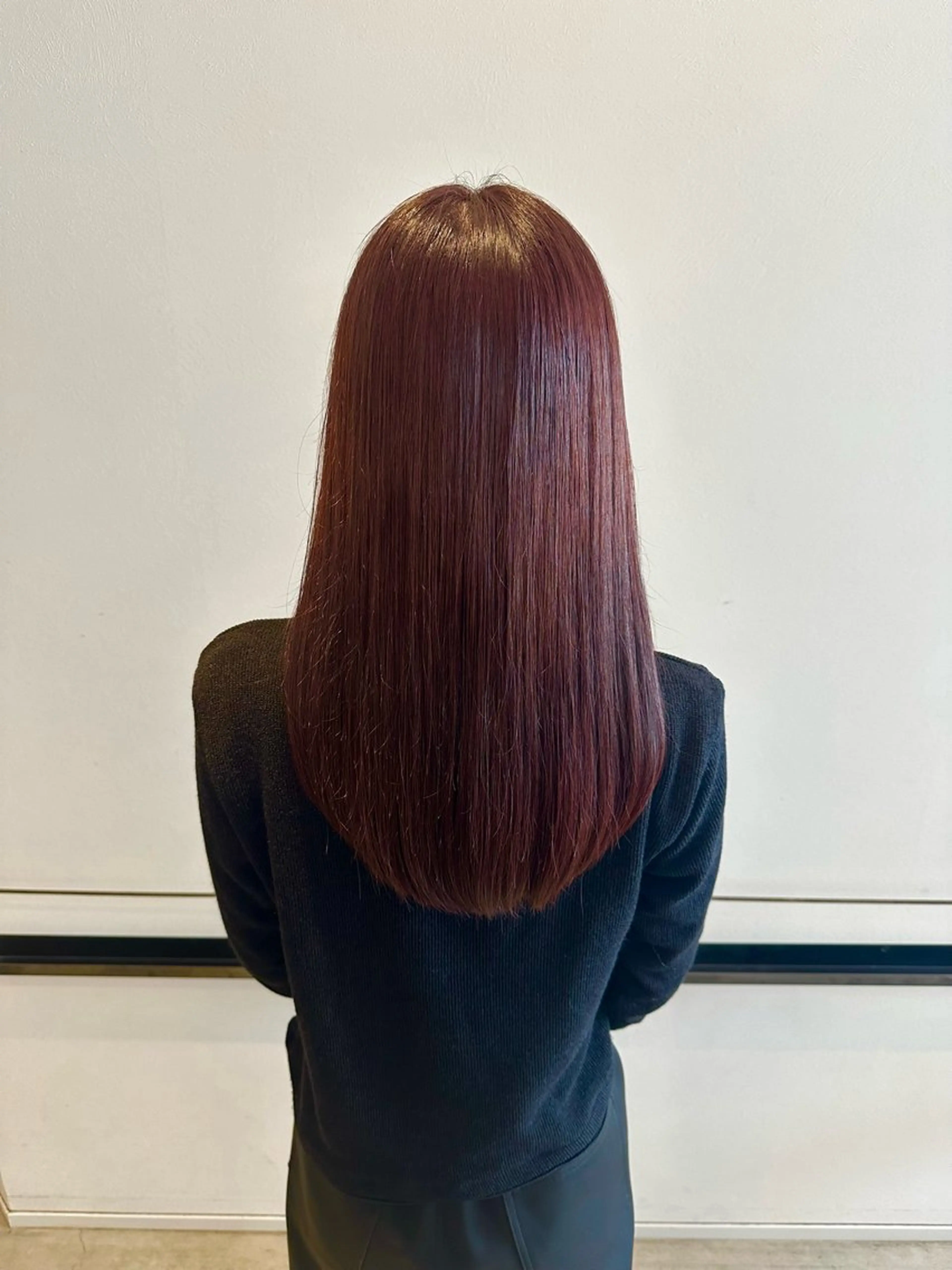 カラー moc 榊 梨緒奈のヘアスタイル