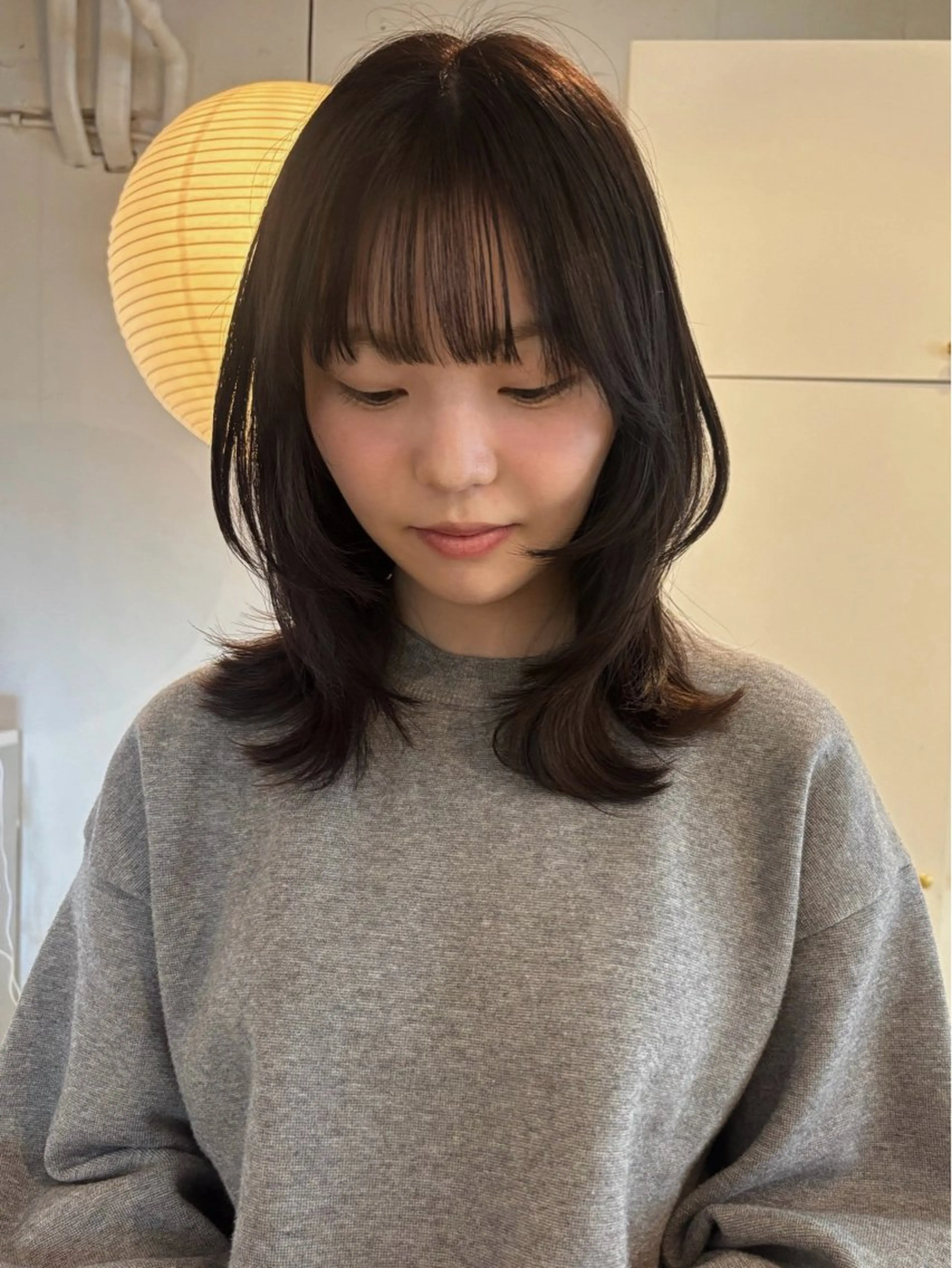 ミディアム ミディアムレイヤー レイヤーカット カット 🍑透明感hair ・NENE🍑のヘアスタイル