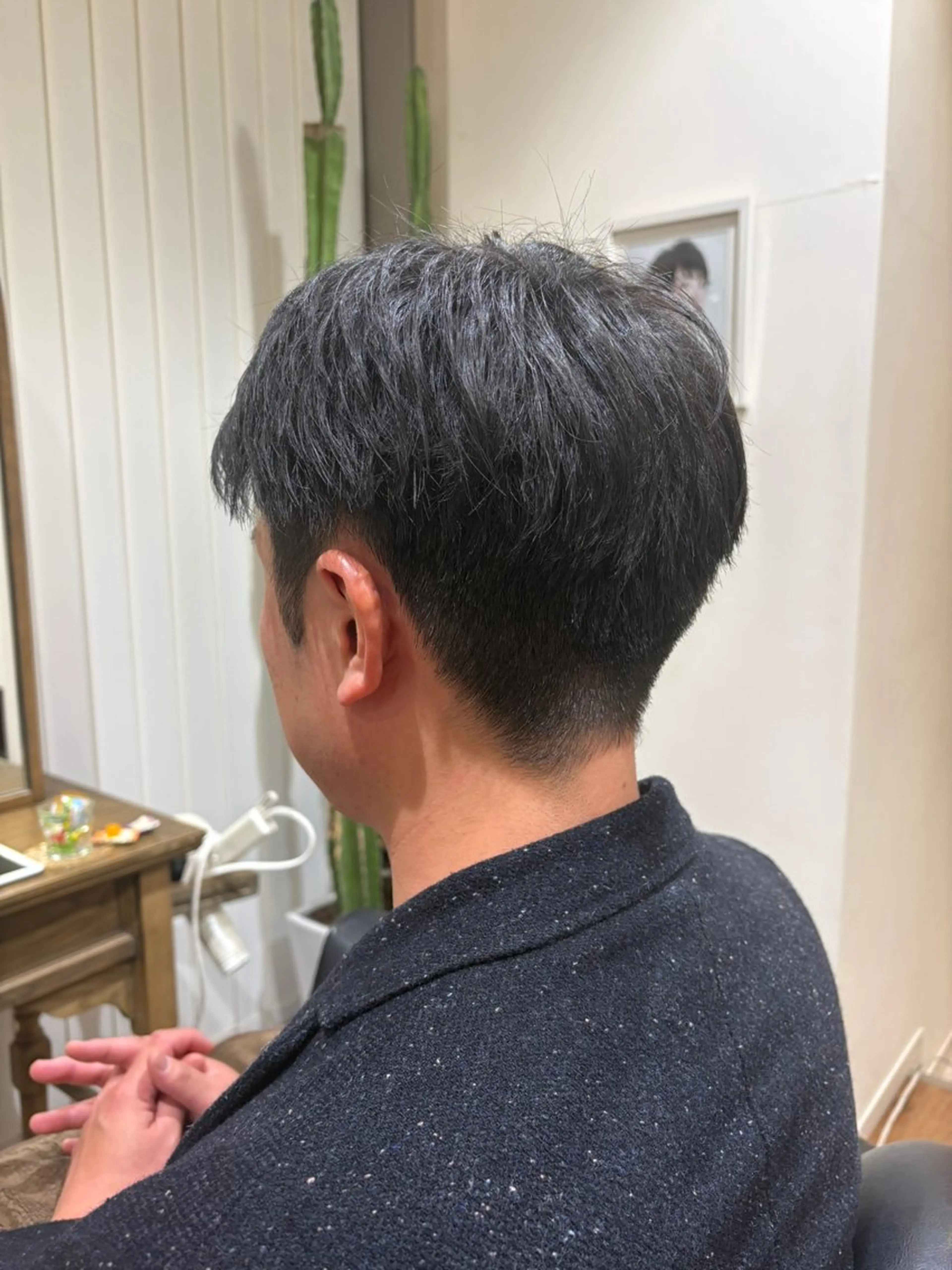 ショート メンズ アップバング 刈り上げ ショートヘア タグチ ランのヘアスタイル