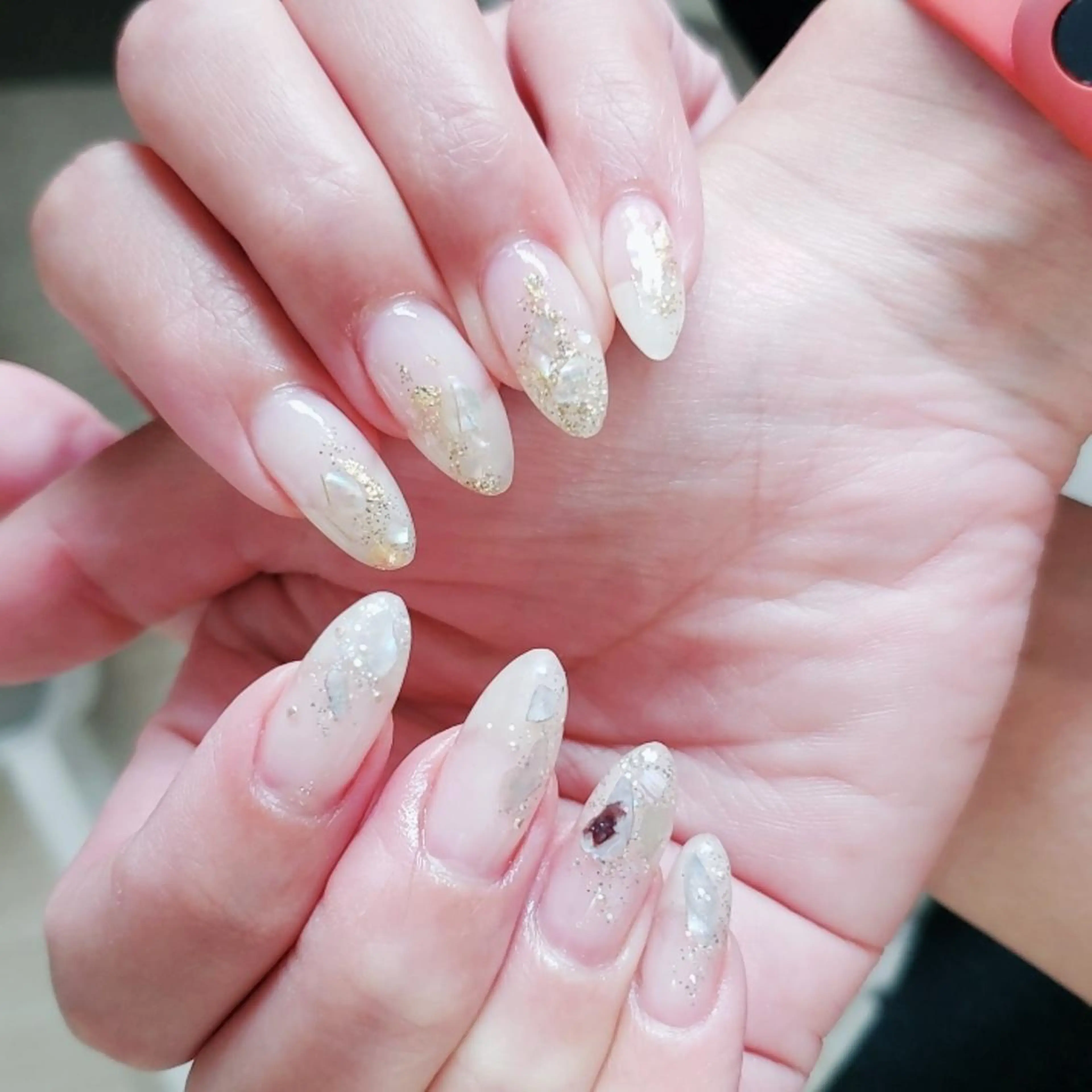 ネイル クリアネイル ゴールド シルバー ビジュード ネイルのネイルデザイン