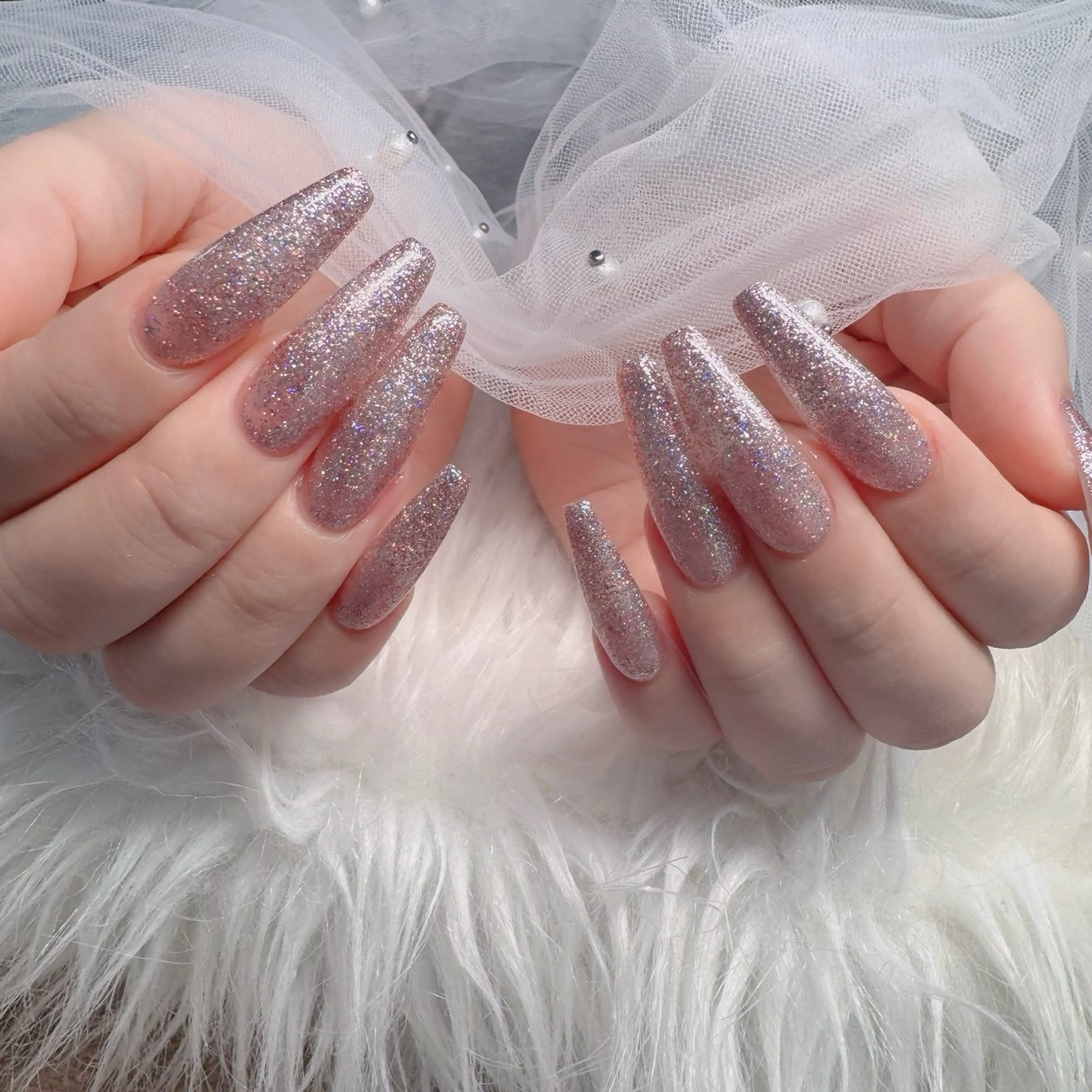 ネイル オーロラネイル フレンチネイル グラデーション 氷ネイル・うるうるネイル キラキラネイル ハンドネイル H.baby Nail Salonのネイルデザイン