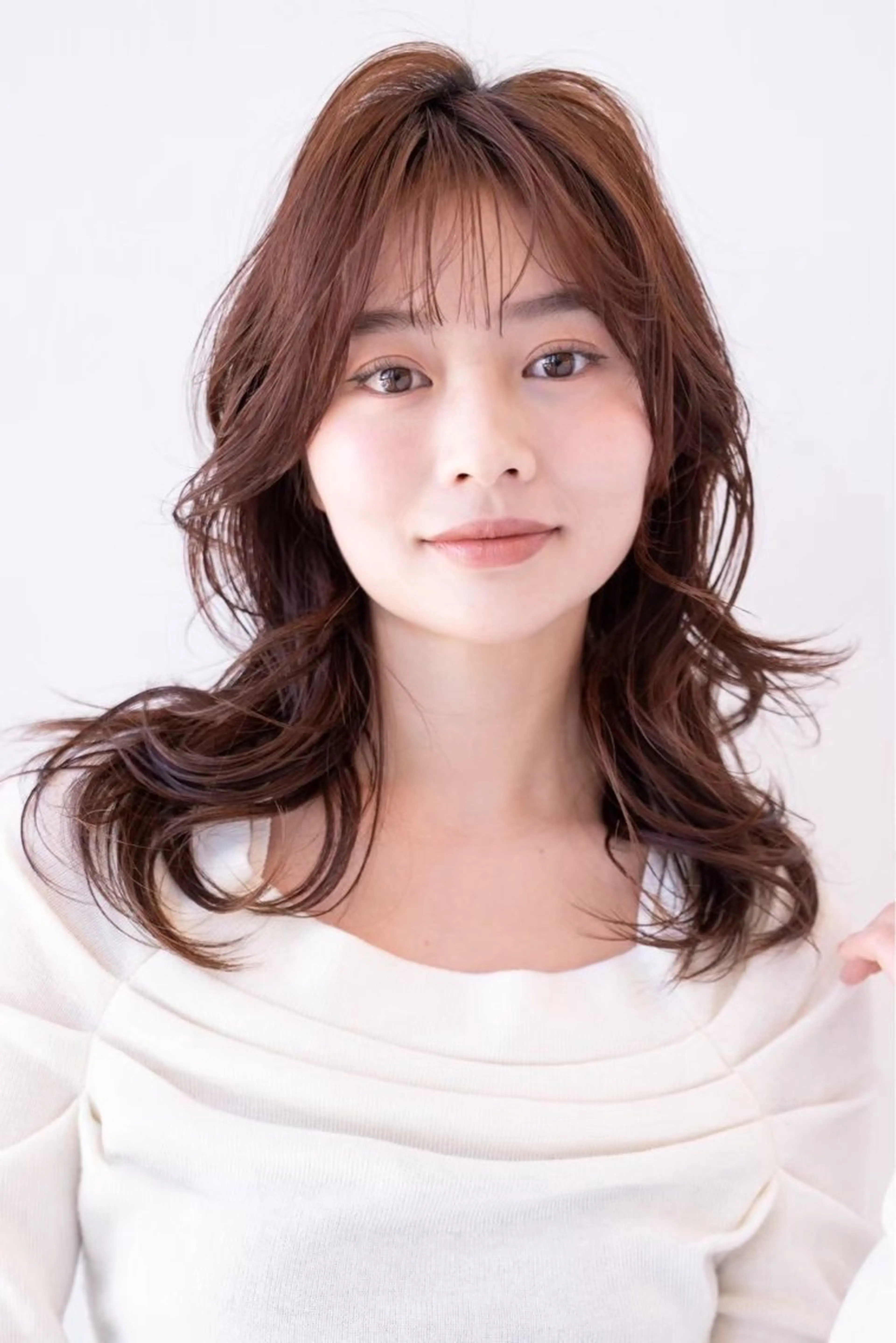 セミロング ボブ/パーマ/レイ ヤー/新宿/KOKIのヘアスタイル