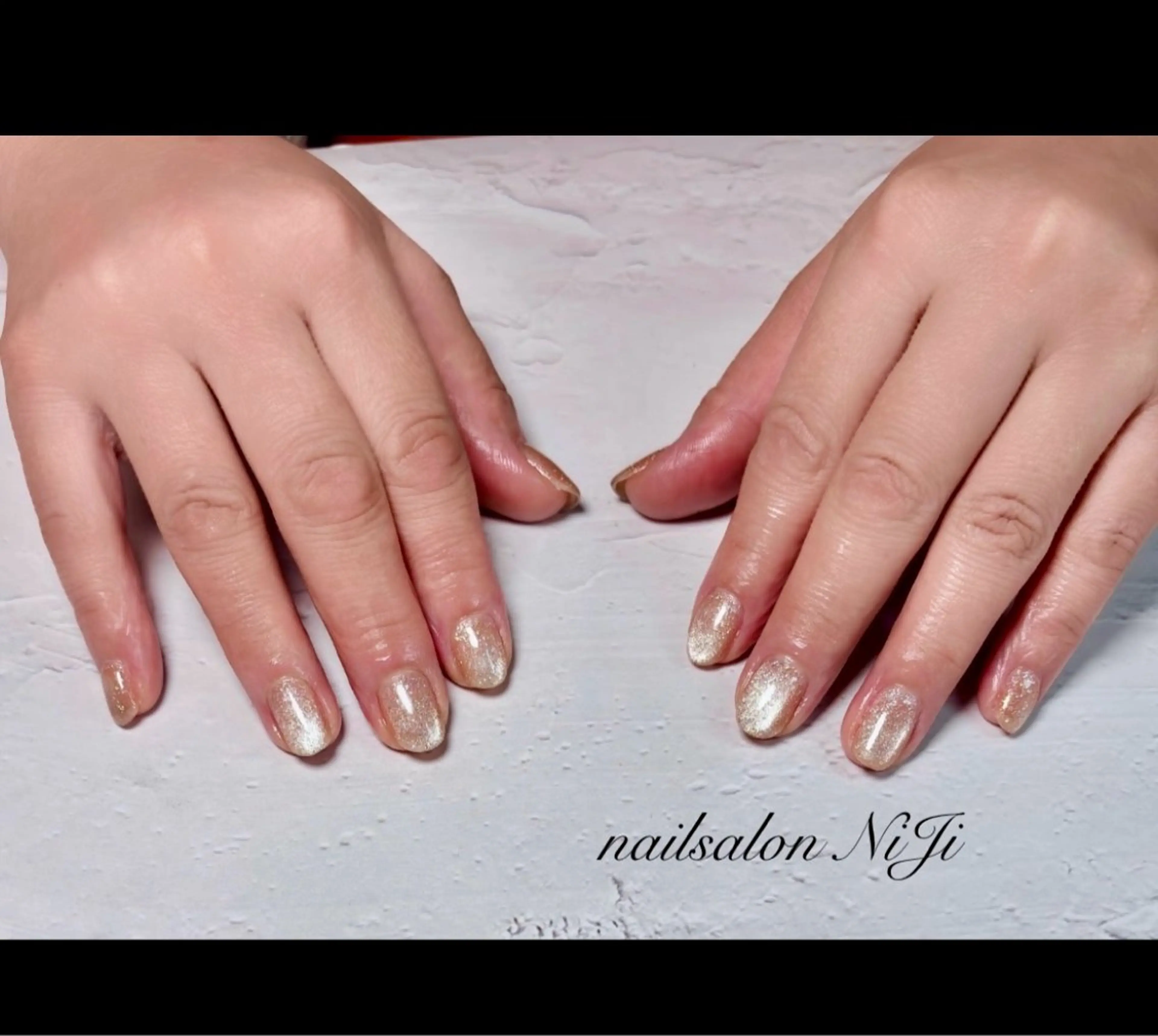 ネイル フラッシュネイル フラッシュマグ フットネイル キラキラネイル おそろいネイル ハンドネイル nailsalon N iＪｉのネイルデザイン