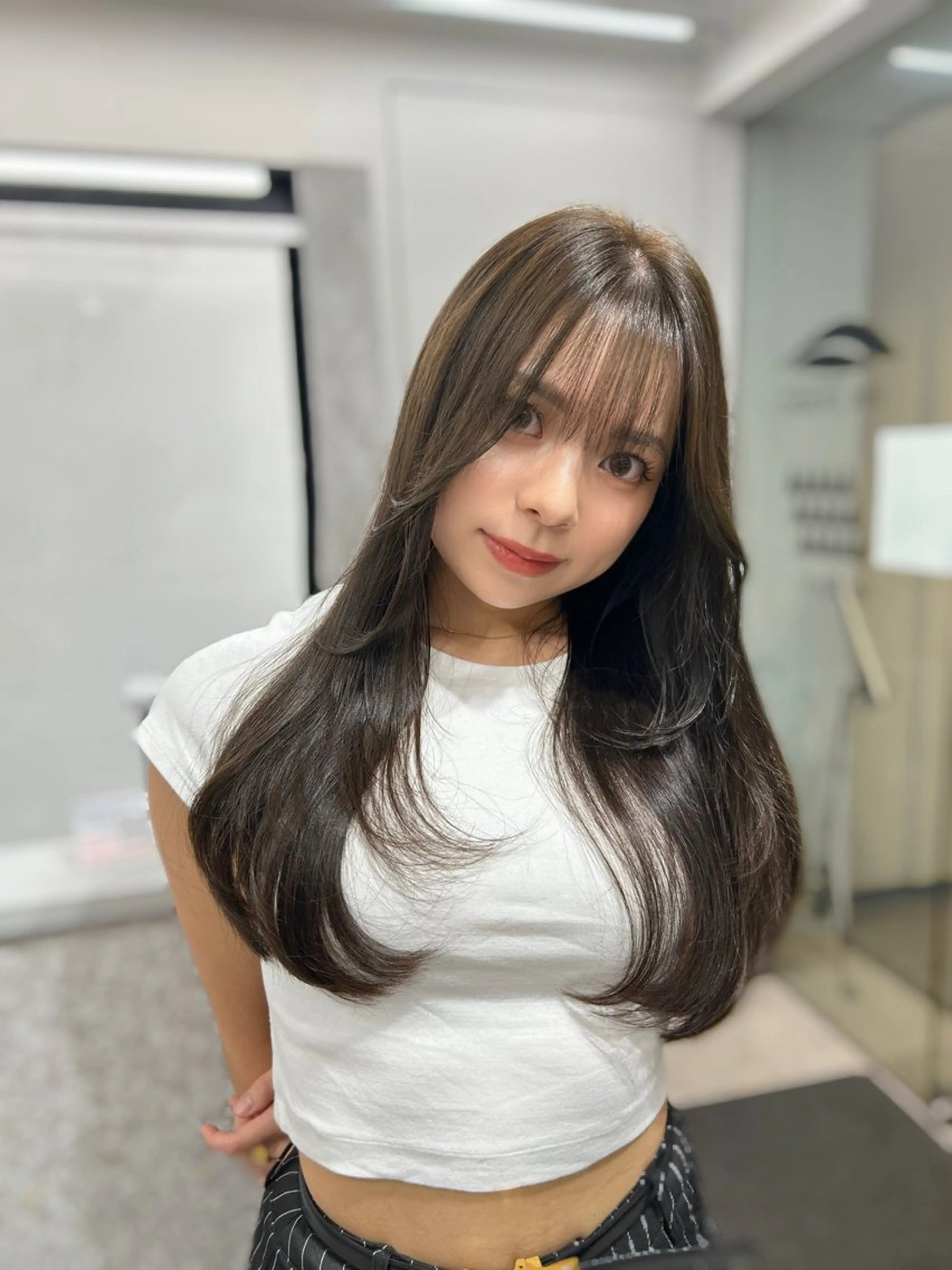 ロング カット ヘアカラー トリートメント 韓国風🤍 イワサキ　リコ🍒のヘアスタイル