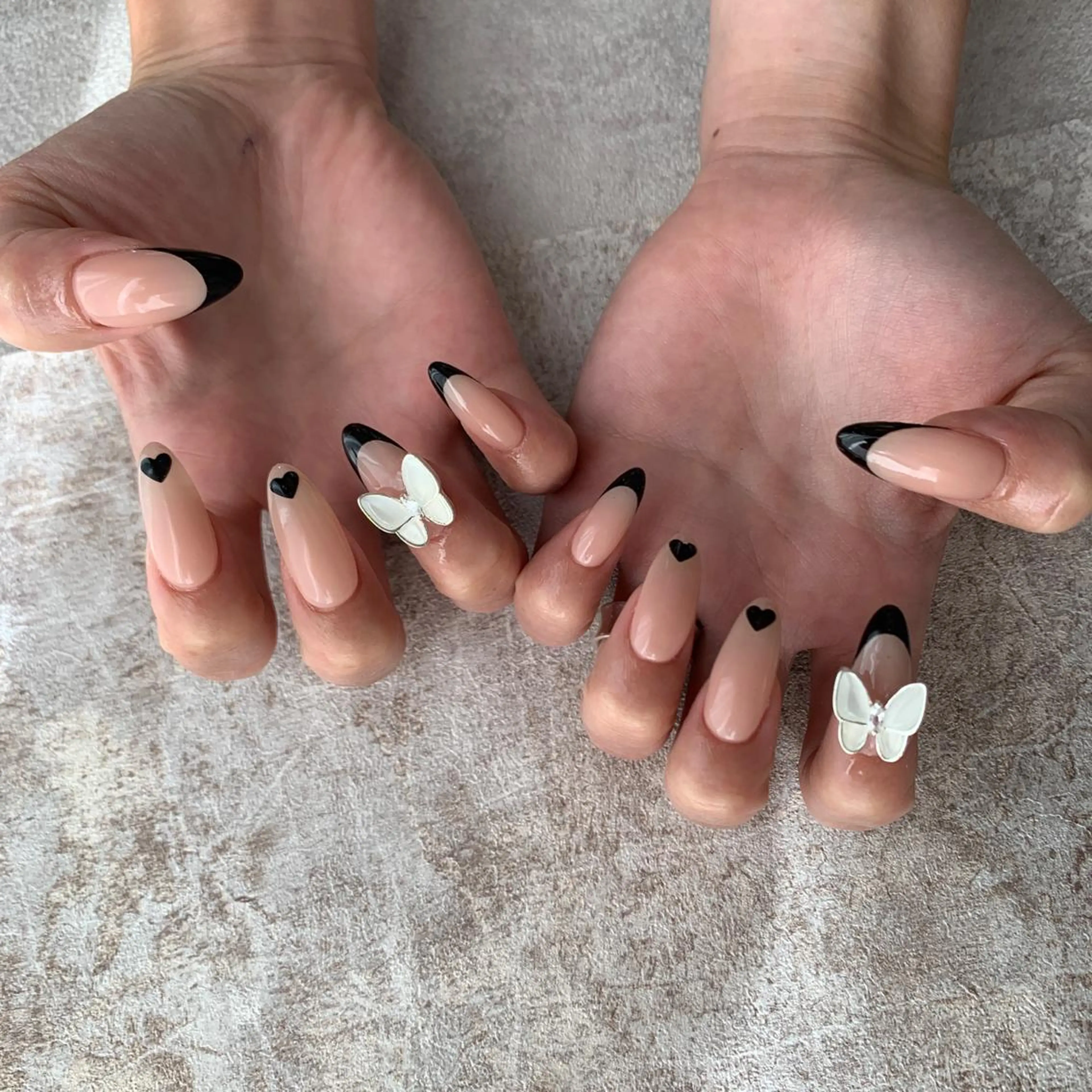 ネイル AERA nail shino🐱⸝꙳のネイルデザイン