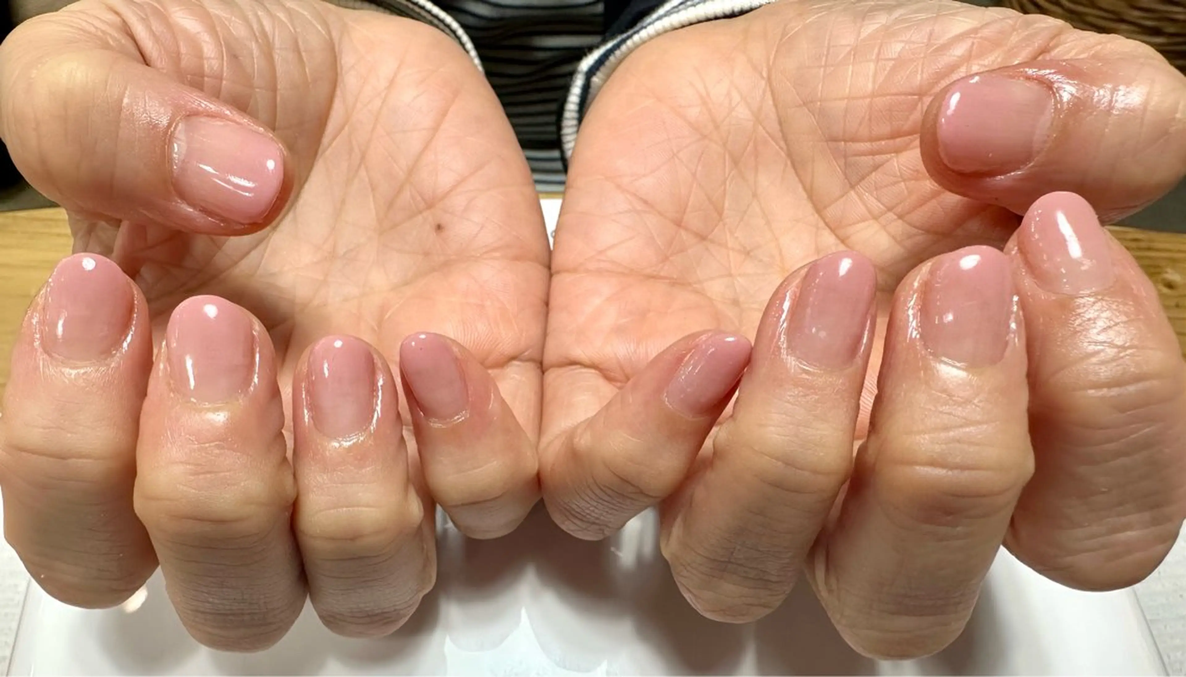 ネイル ハンドネイル フットネイル Manami ✭のネイルデザイン