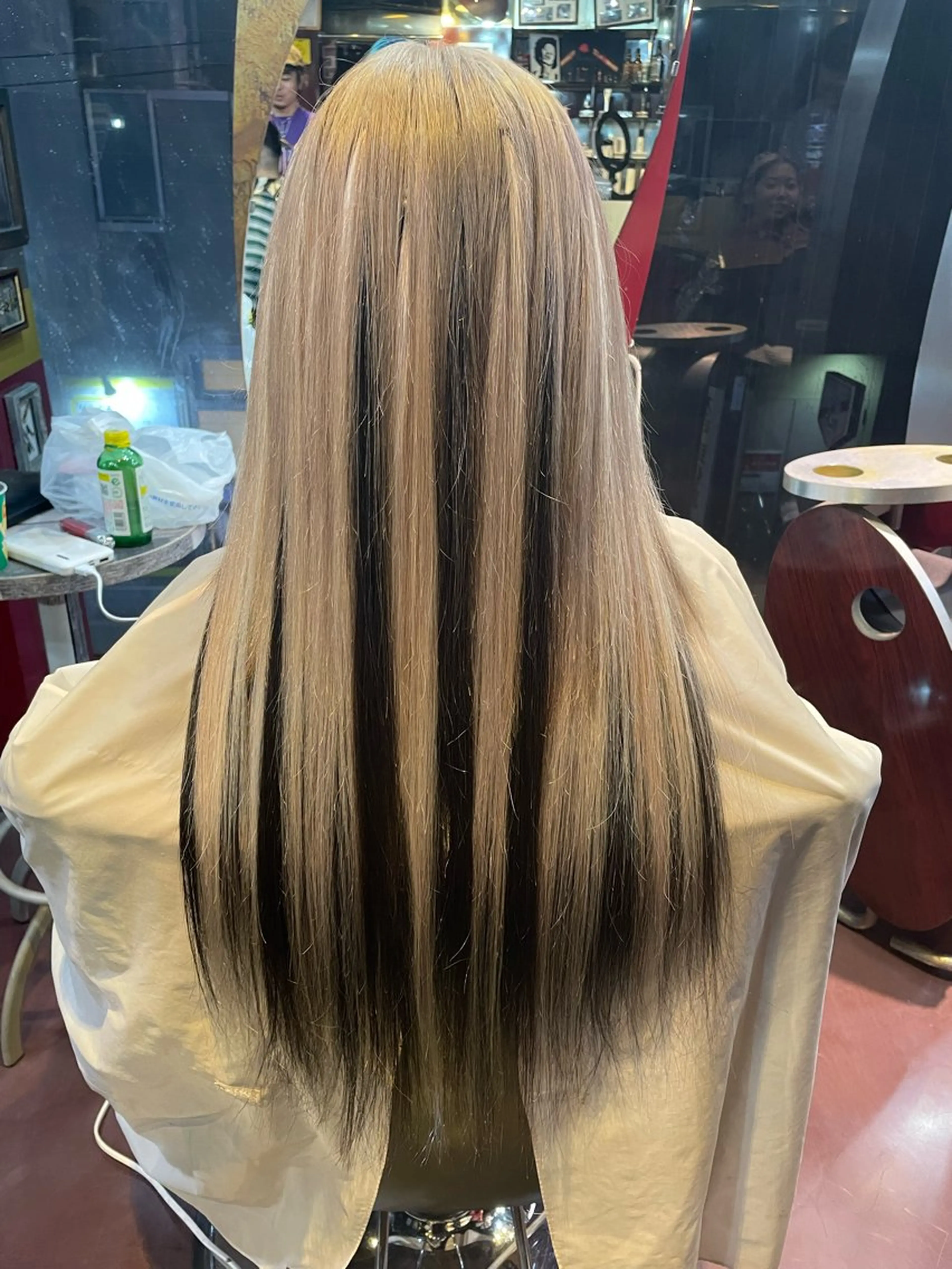 セミロング カラー ダブルカラー エクステ 👑派手髪/カット 👑ANRYのヘアスタイル