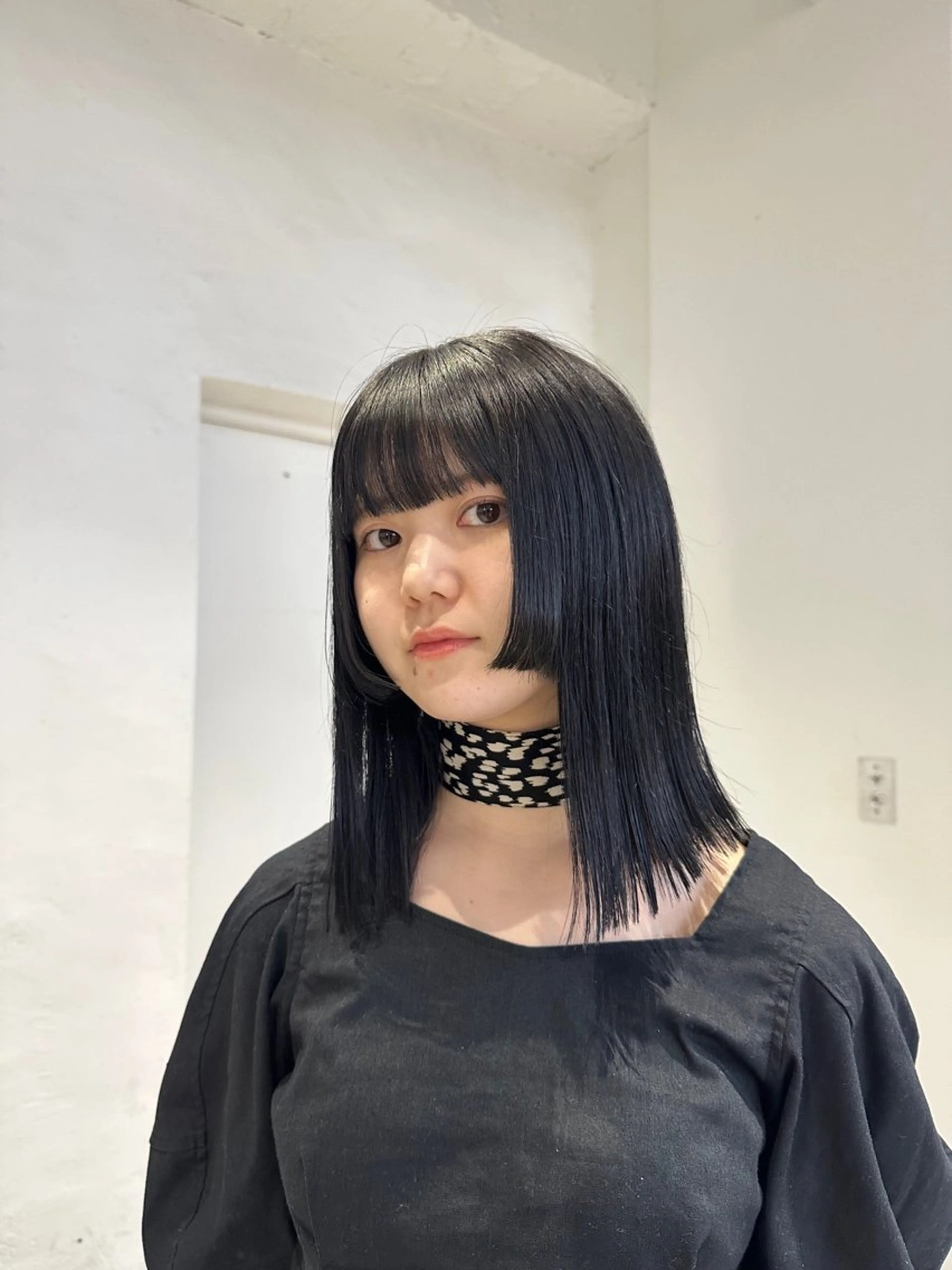 ミディアム カラー カット ヘアカラー 韓国ヘアメンズ・レデ ィース特化ミクのヘアスタイル