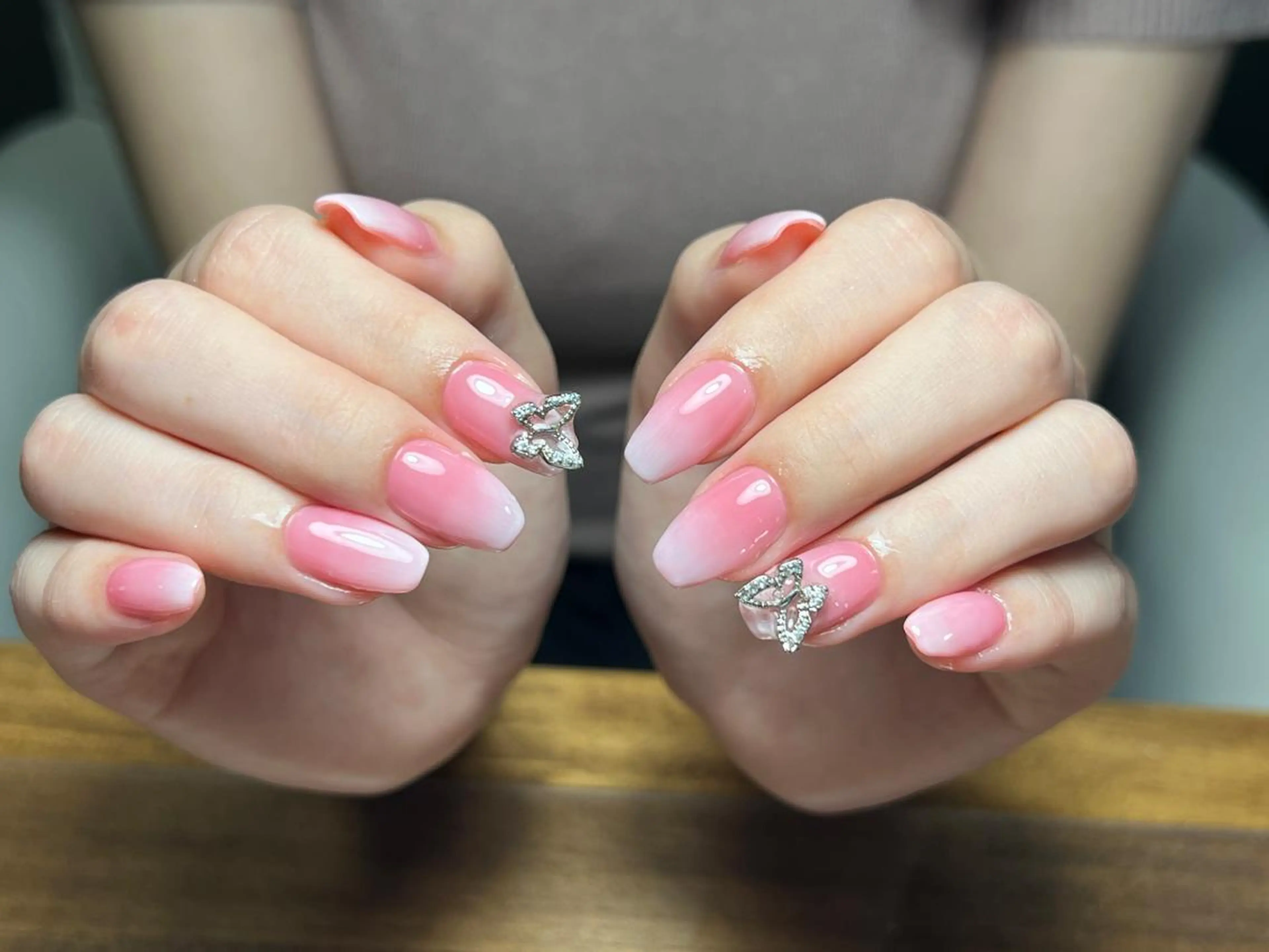 ネイル lucky nail 歌舞伎町のネイルデザイン