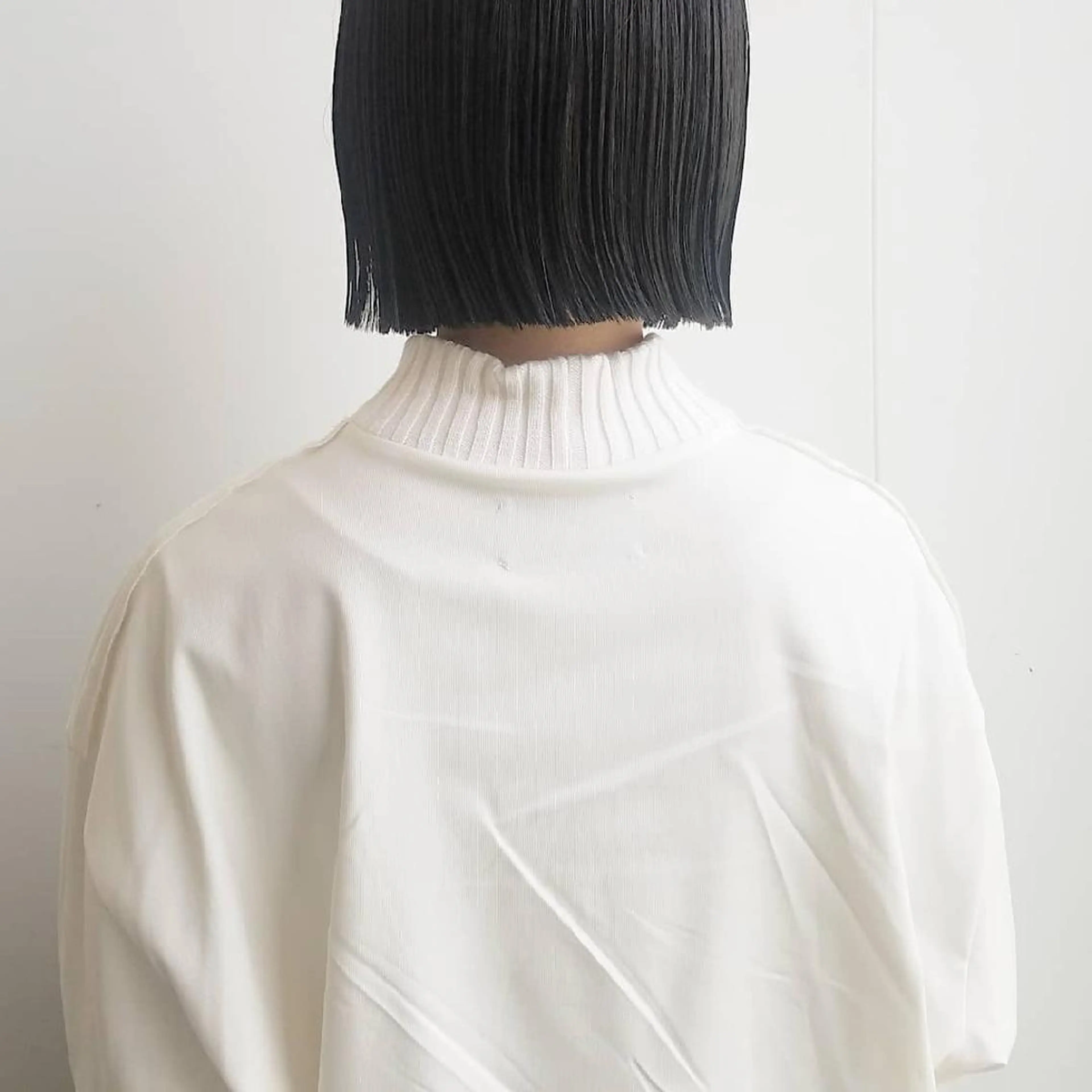ショート カラー ネイル パーマ ヘアアレンジ マツエク・マツパ ブルーカラー ブルー iplus まつげ、眉毛、耳つぼのマツエク・マツパデザイン