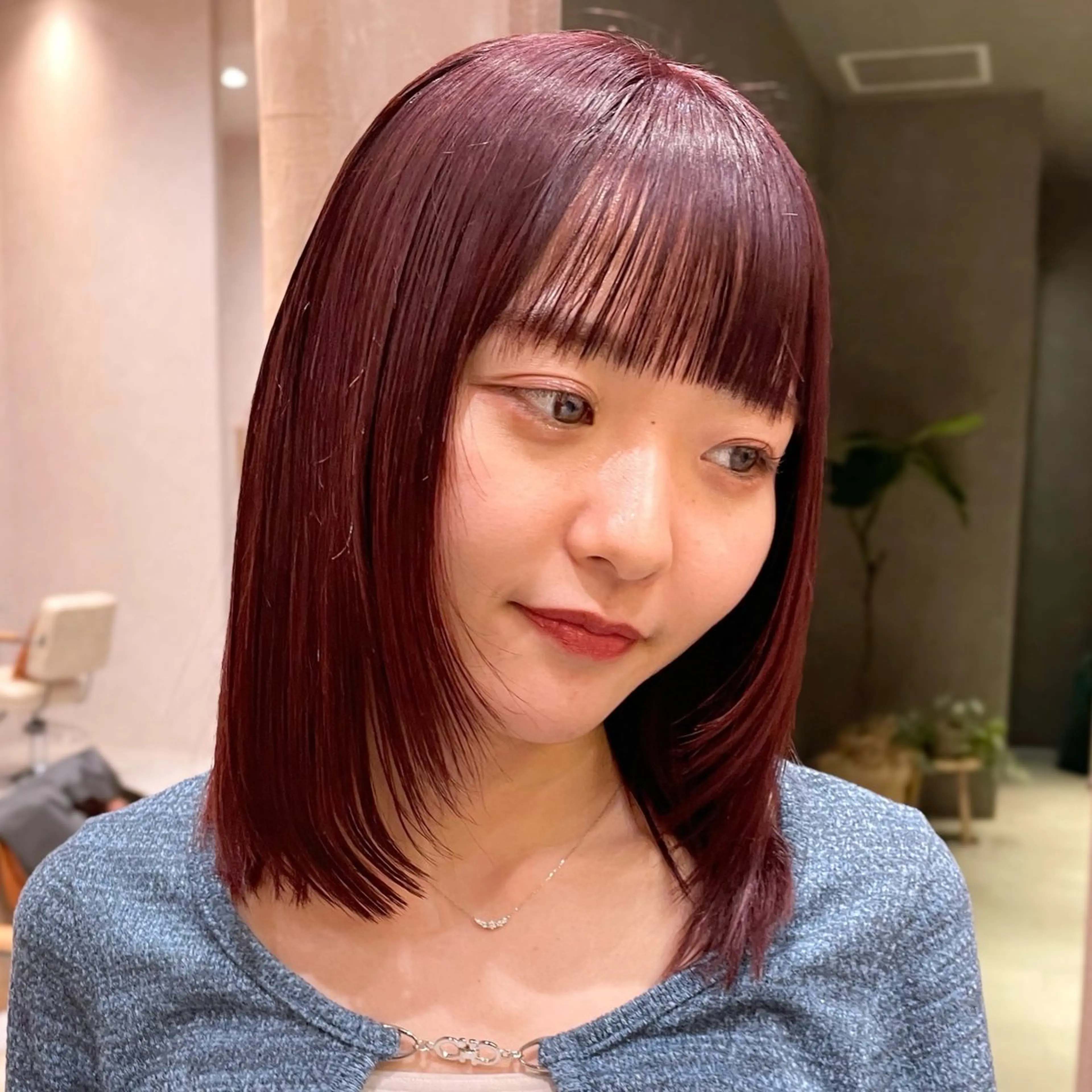 ミディアム カラー ブリーチ ブラウンカラー ブリーチなしカラー ピンクカラー ピンクブラウン レイヤー/柔らか 透明感カラー/ゆきなのヘアスタイル