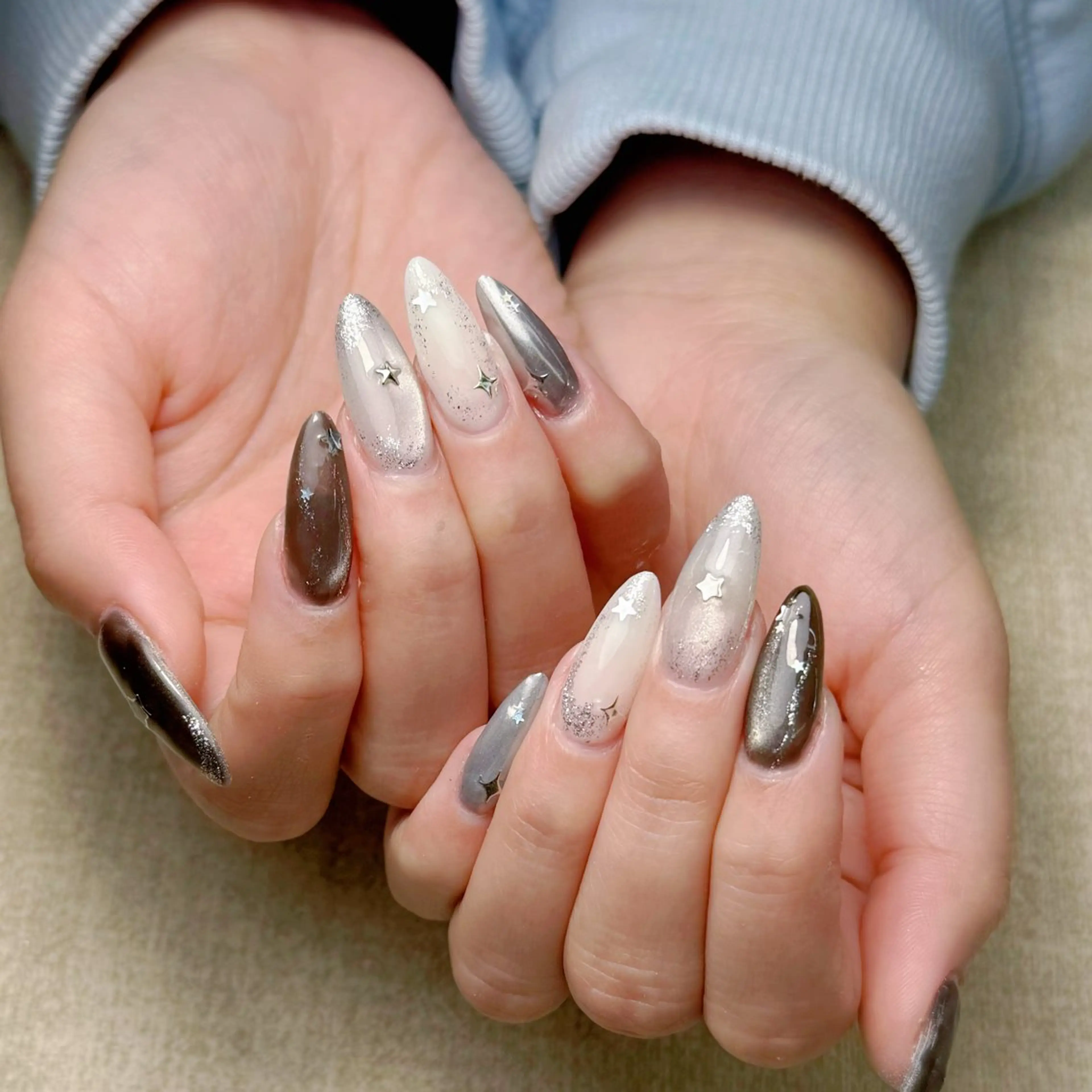 ネイル ハンドネイル いちご ちゃんのネイルデザイン