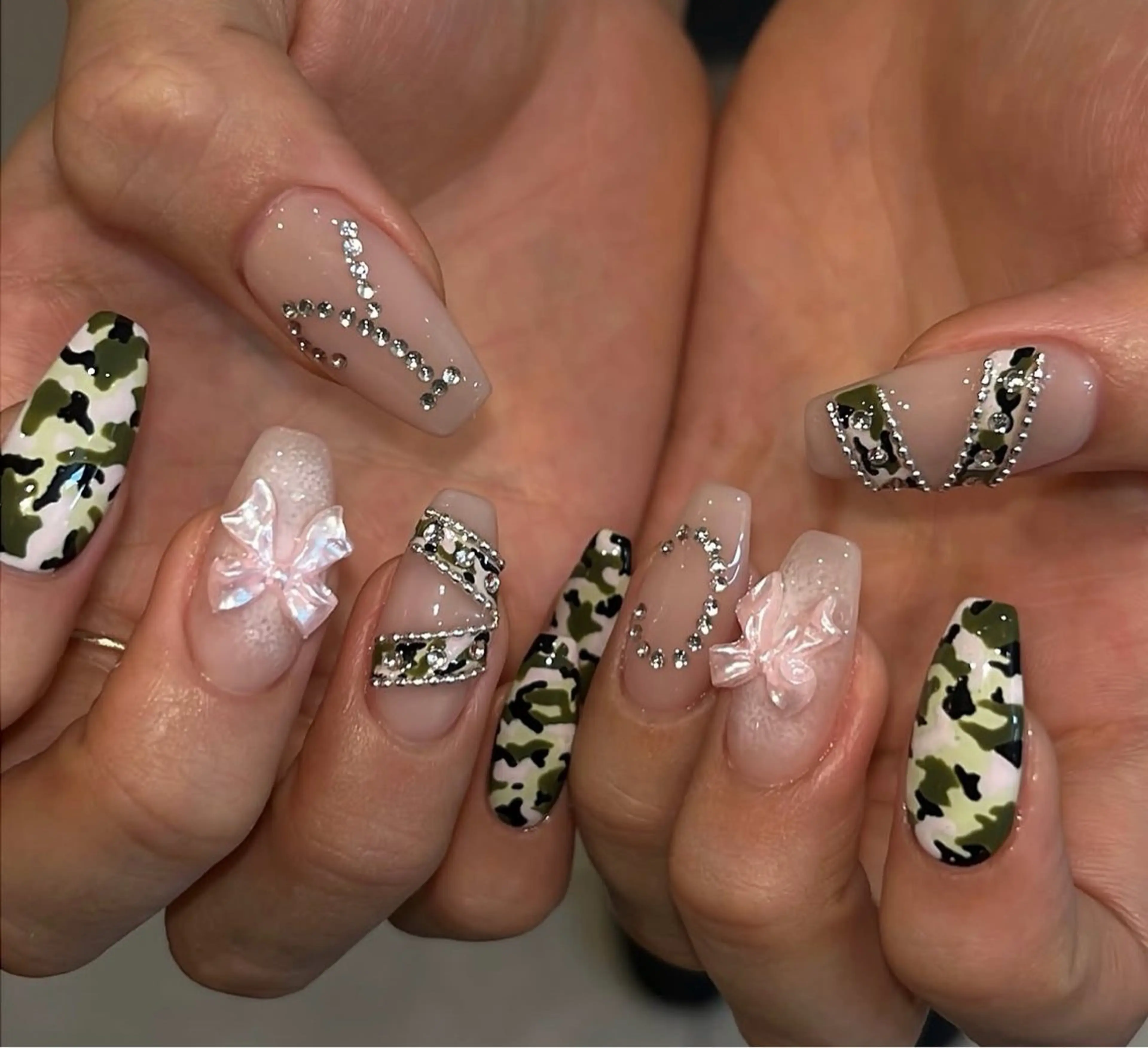 ネイル ハンドネイル RINAKY Kora Nailのネイルデザイン
