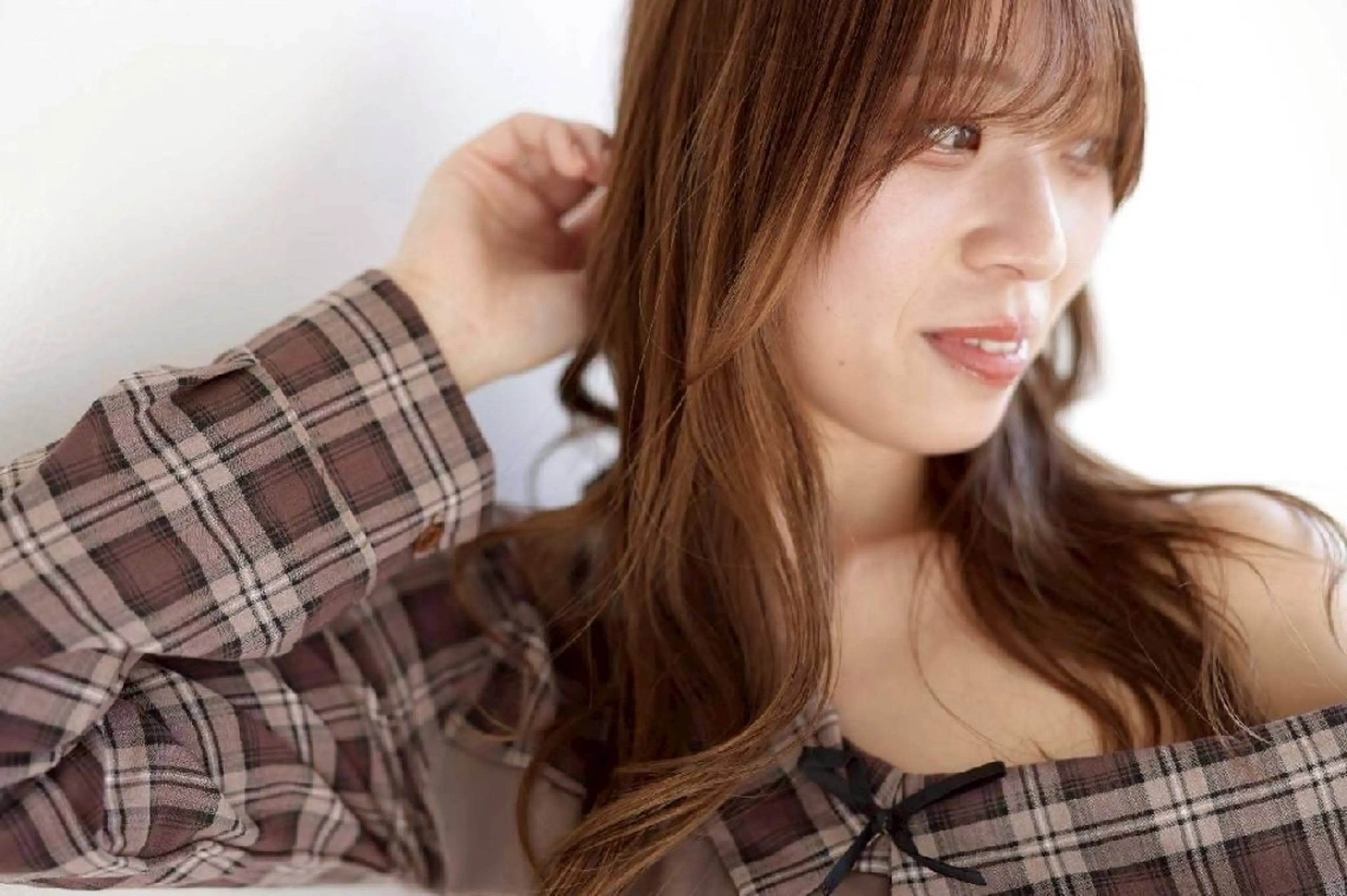 カラー 束感まつぱ🥑🤍 NATUKI🤍のヘアスタイル