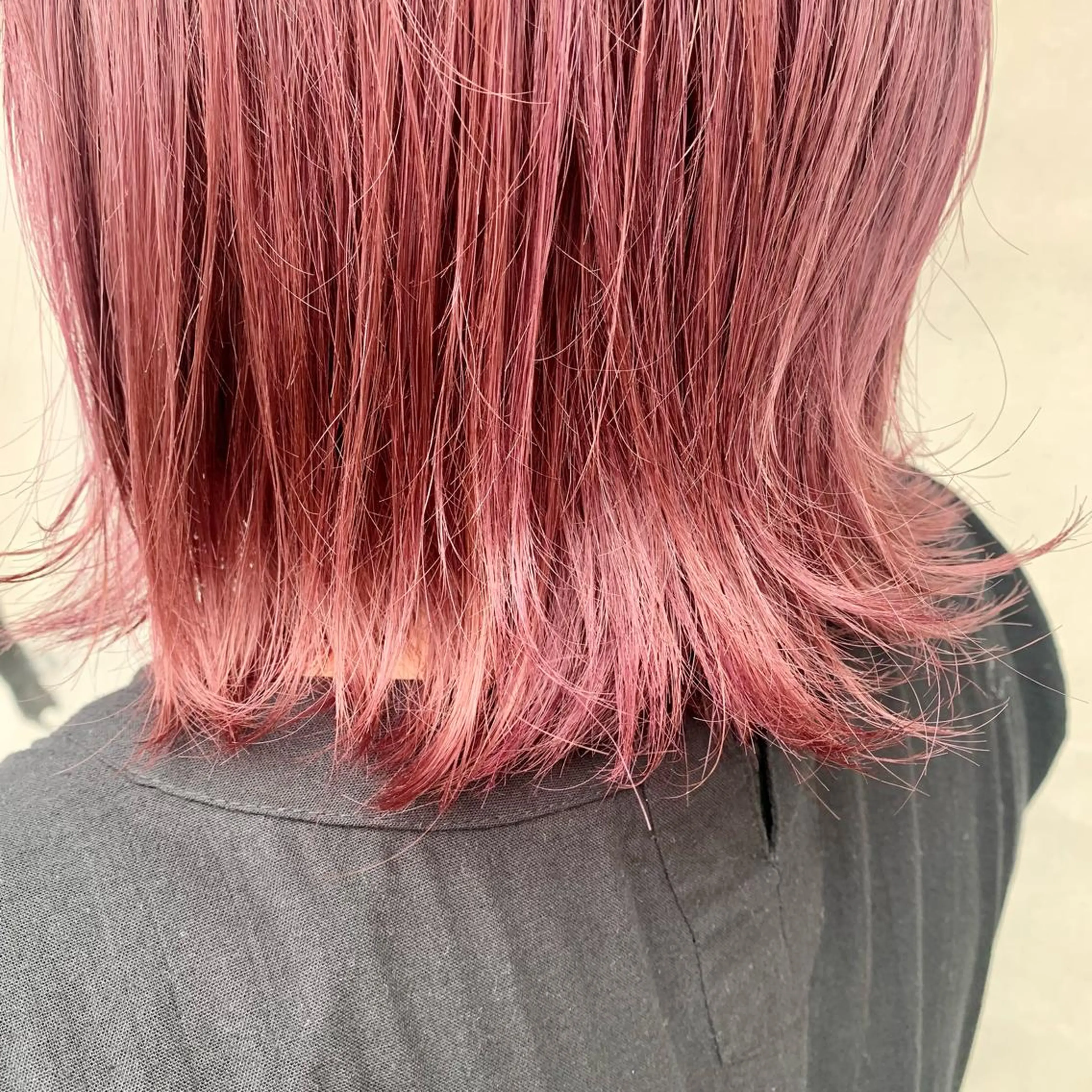 ミディアム ヘアカラー トリートメント ︎︎🧸 ユリ ︎︎🧸のヘアスタイル