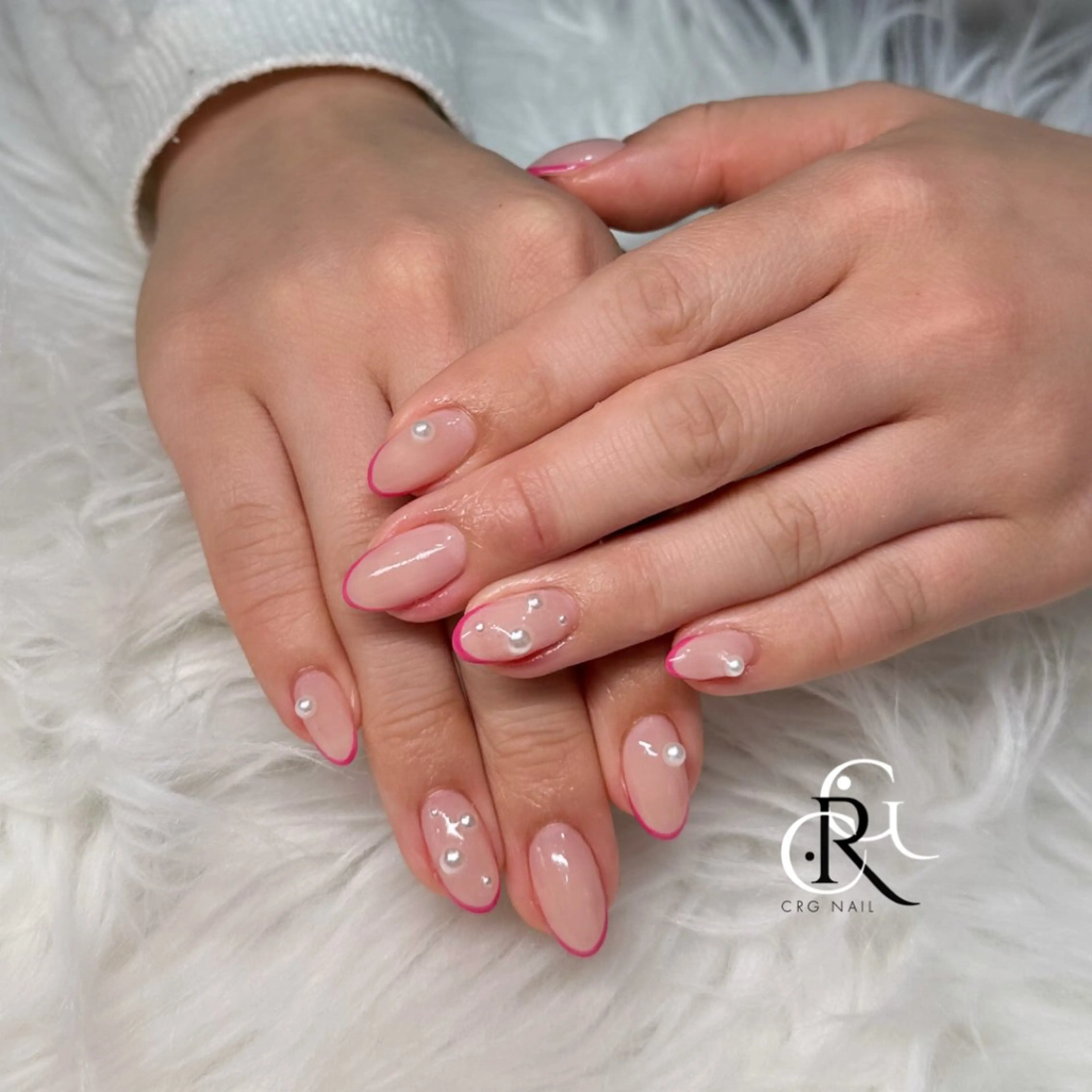 ネイル フレンチネイル ハンドネイル 美フォルム✨ CRG　RURIのネイルデザイン