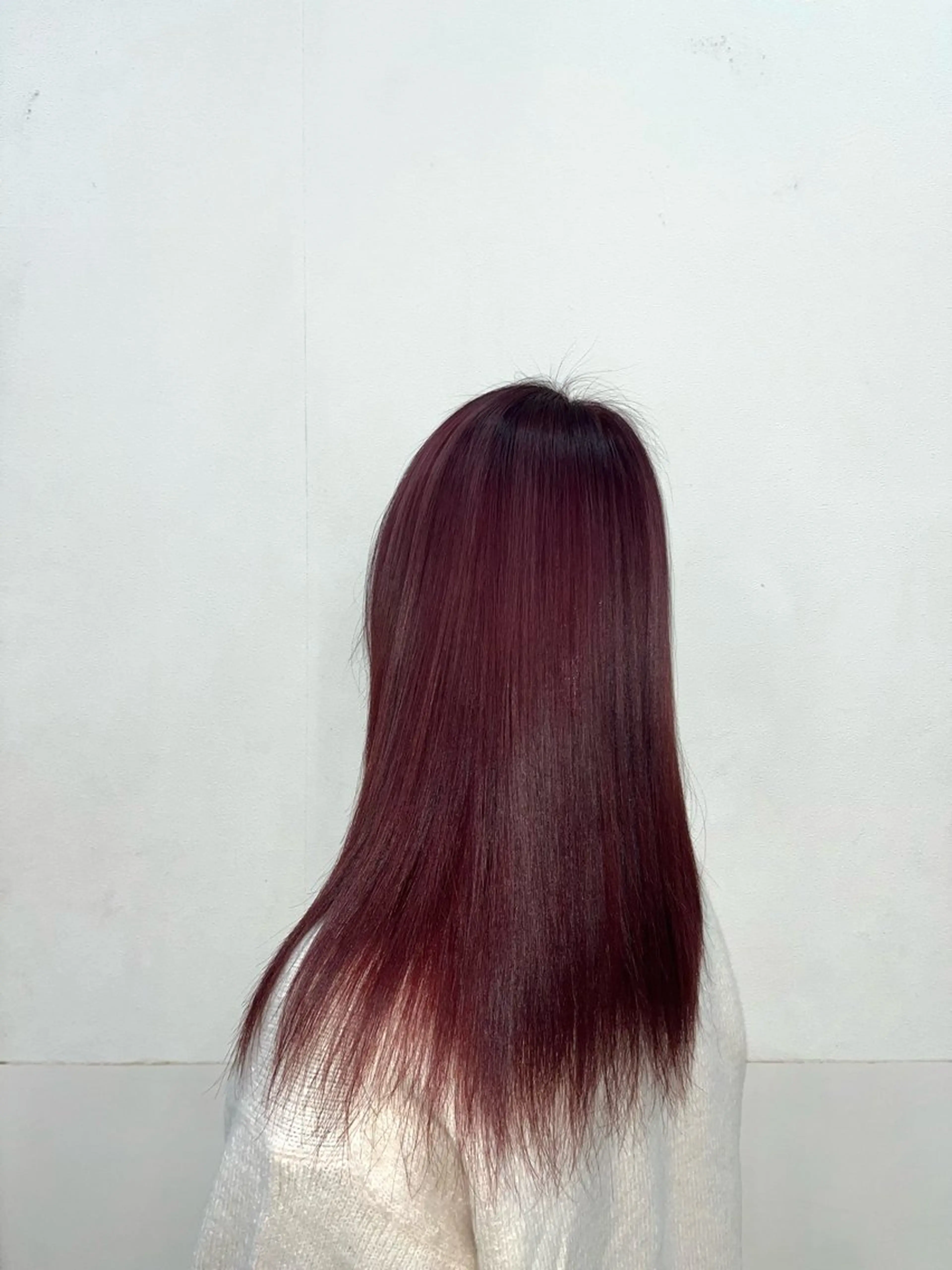 ロング カラー レッドカラー ロング カット/暖色カラー/ rikako🌻のヘアスタイル