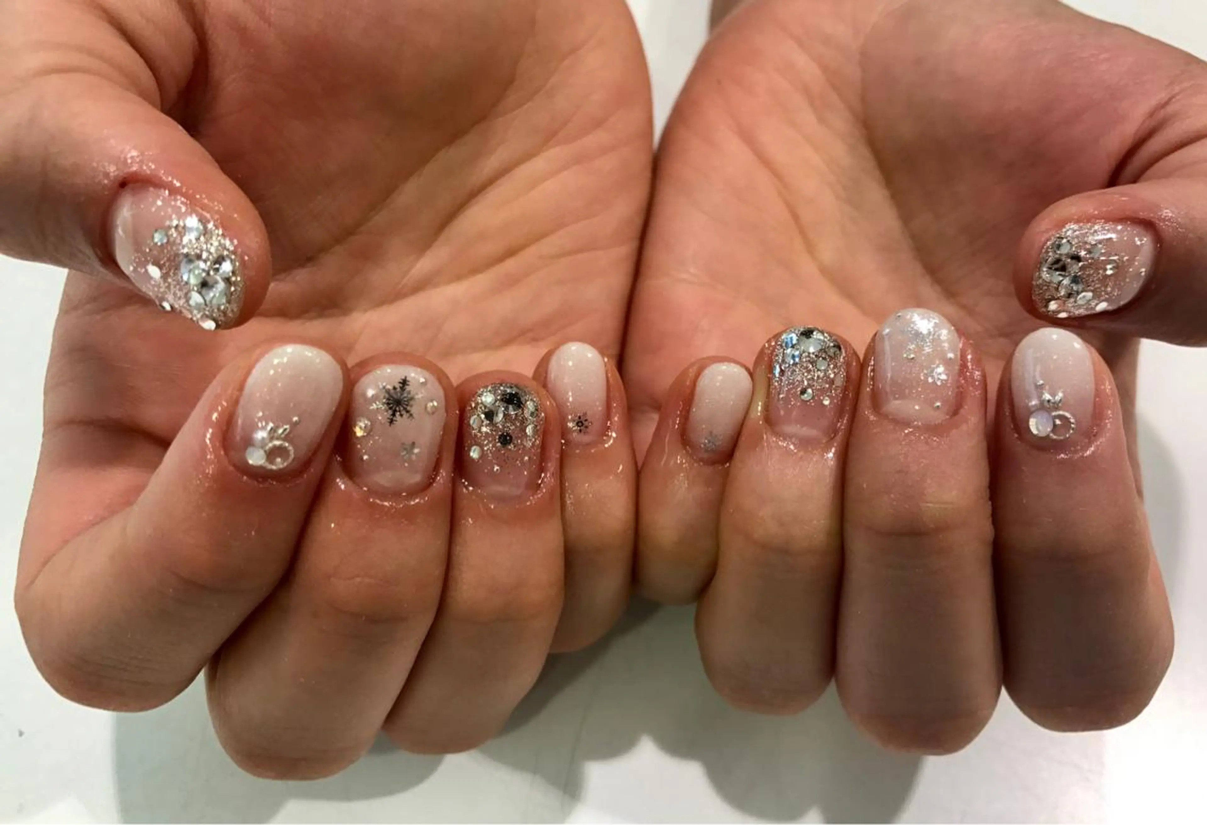 ネイル ハンドネイル ハンドケア Charme. NOBUKOのネイルデザイン