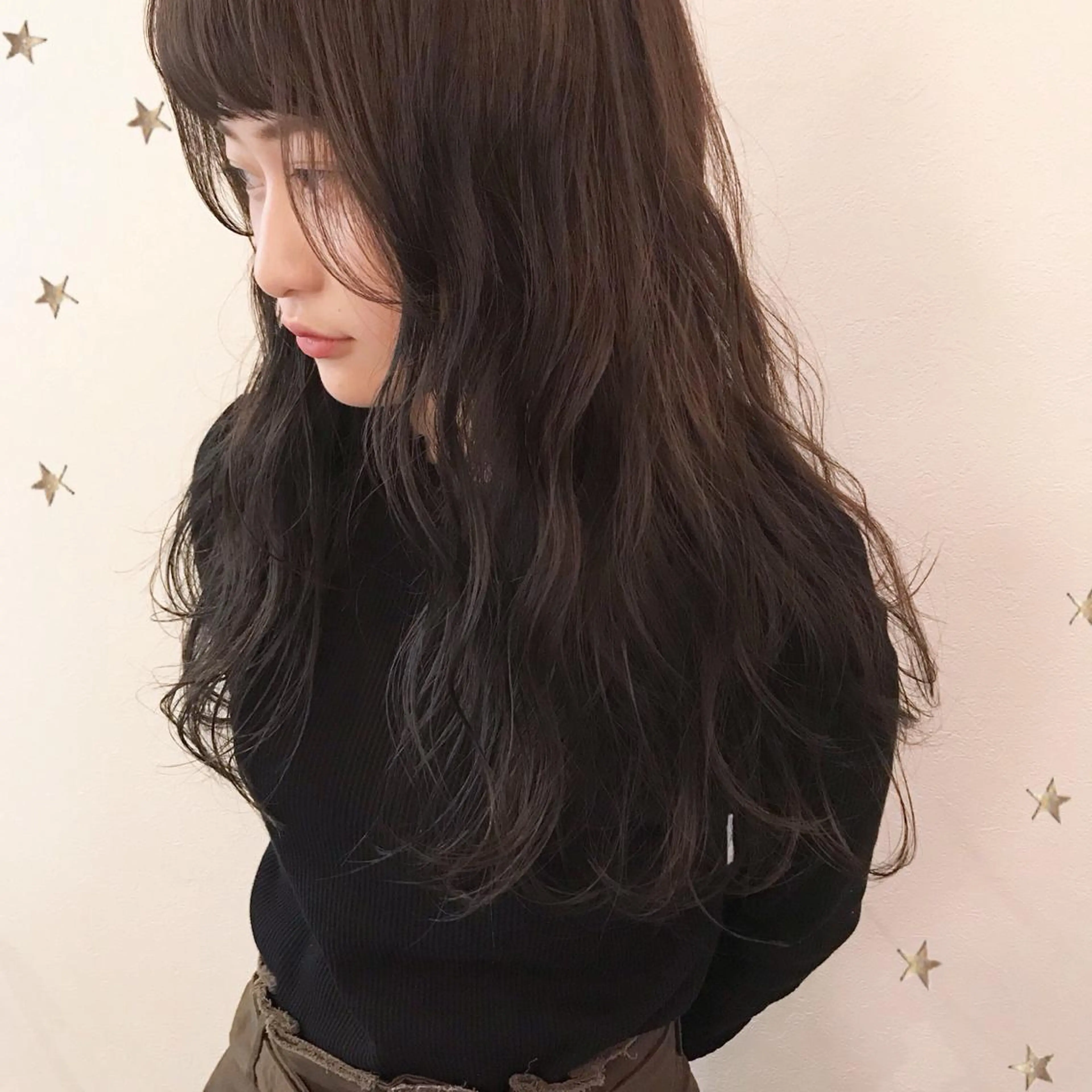 ロング カラー 市川 千夏のヘアスタイル