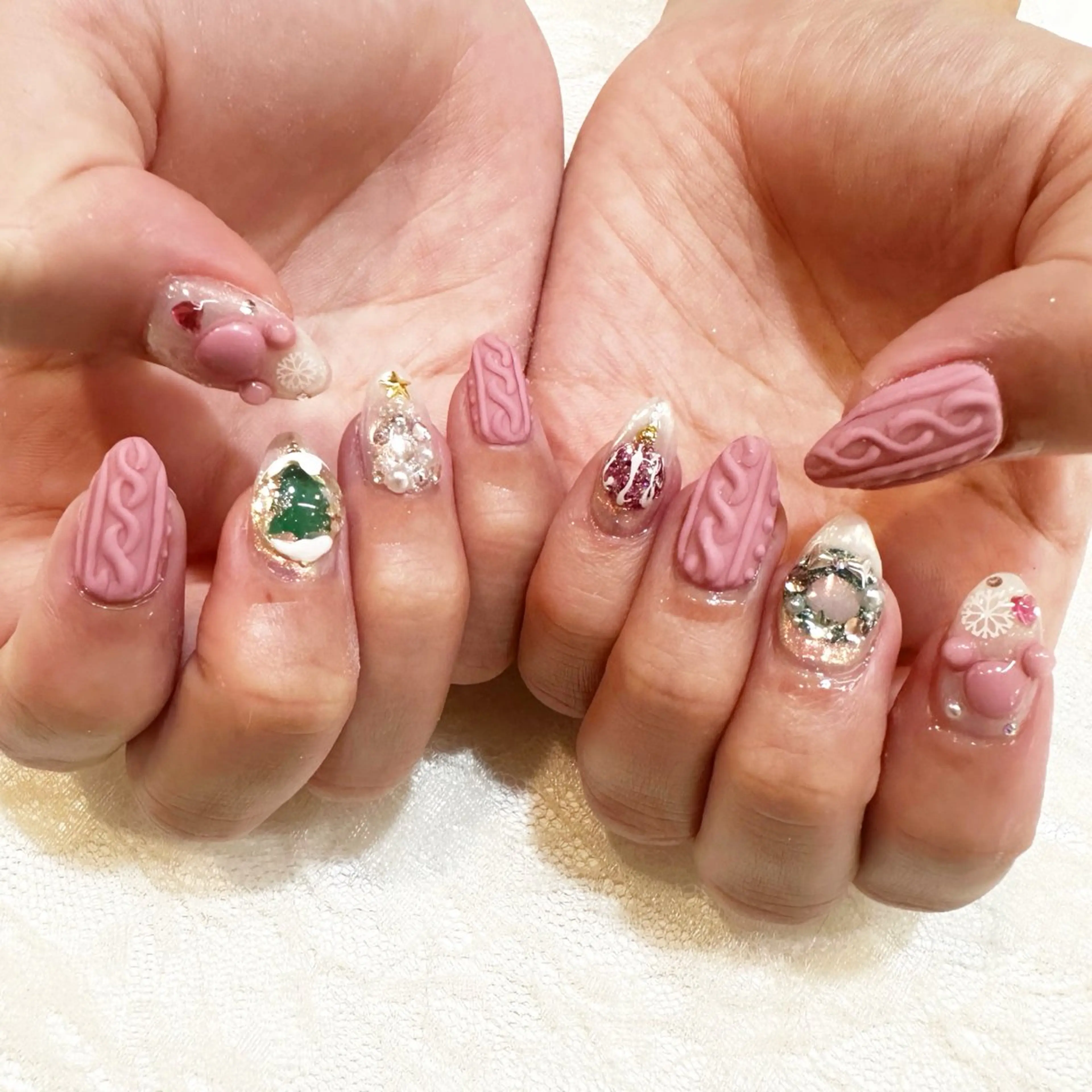 ネイル 冬ネイル nailist yuiのネイルデザイン